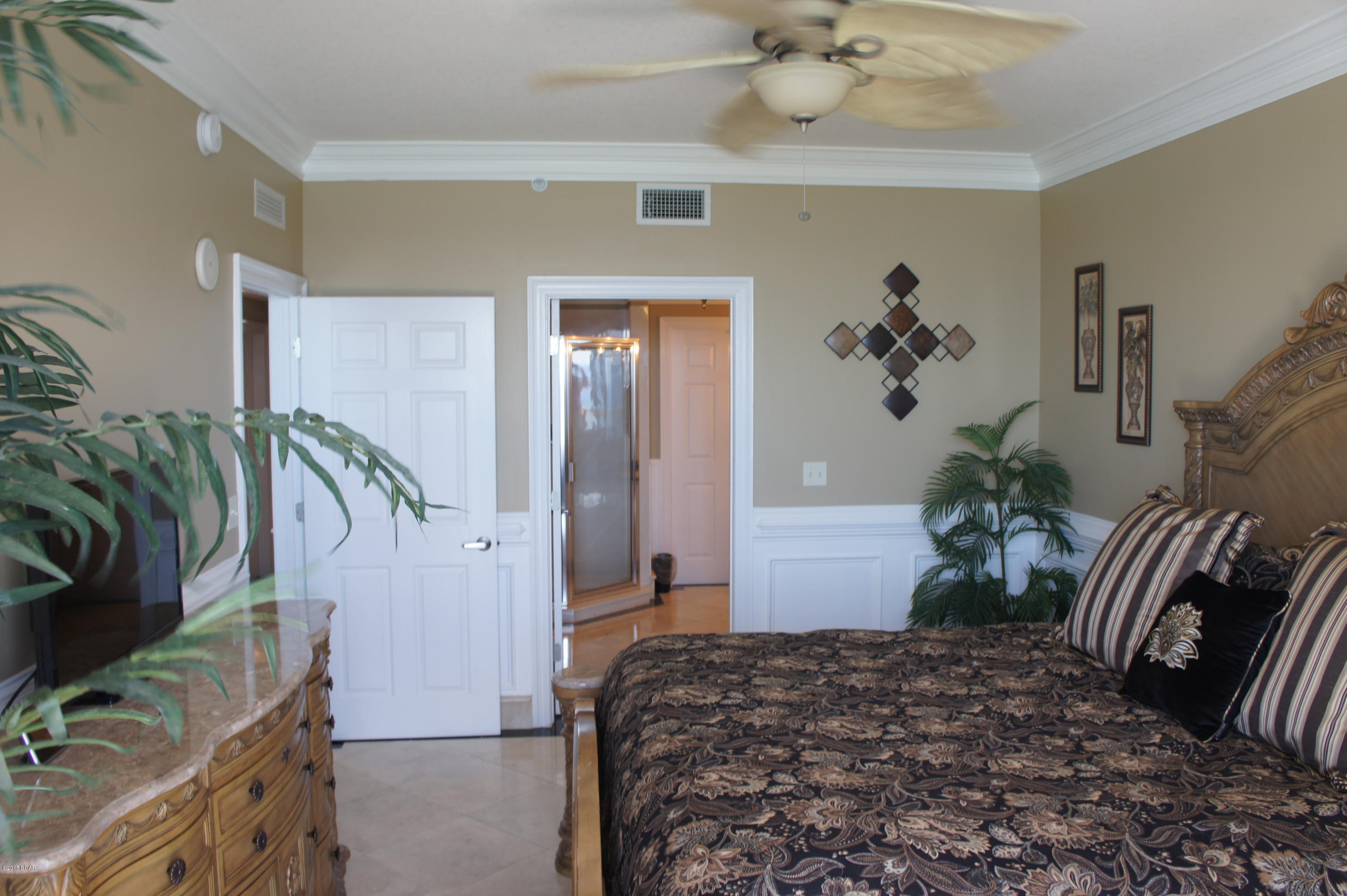 Calypso Towers II - Residential