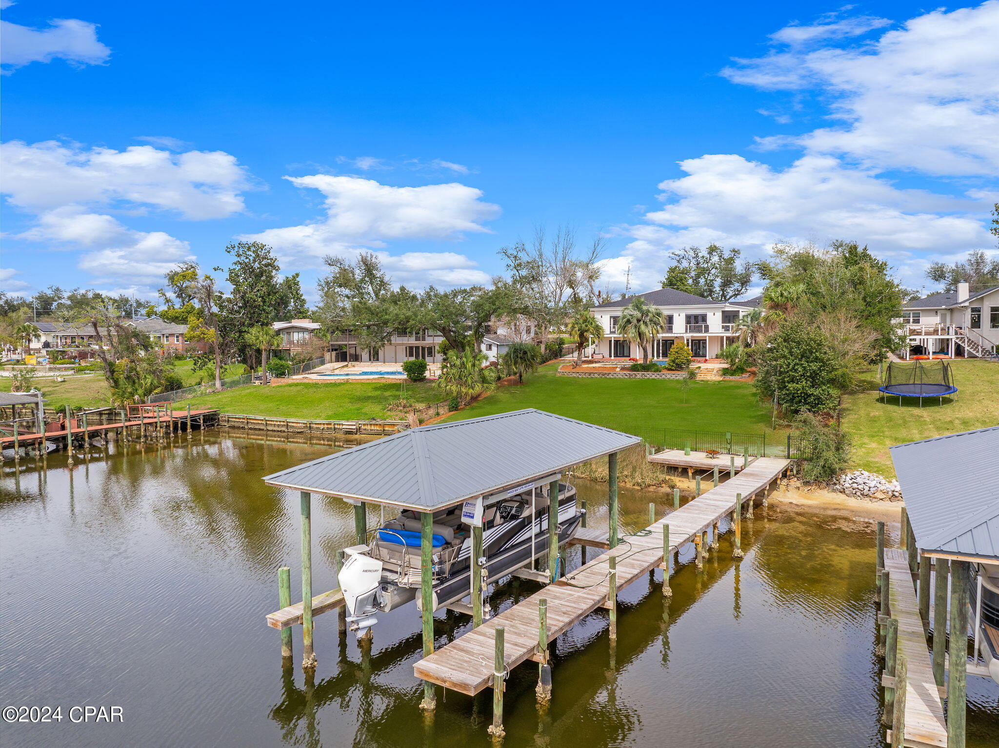 Cove Terrace - Residential