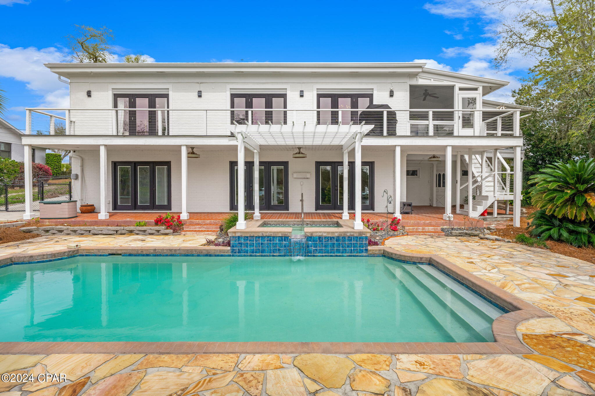 Cove Terrace - Residential