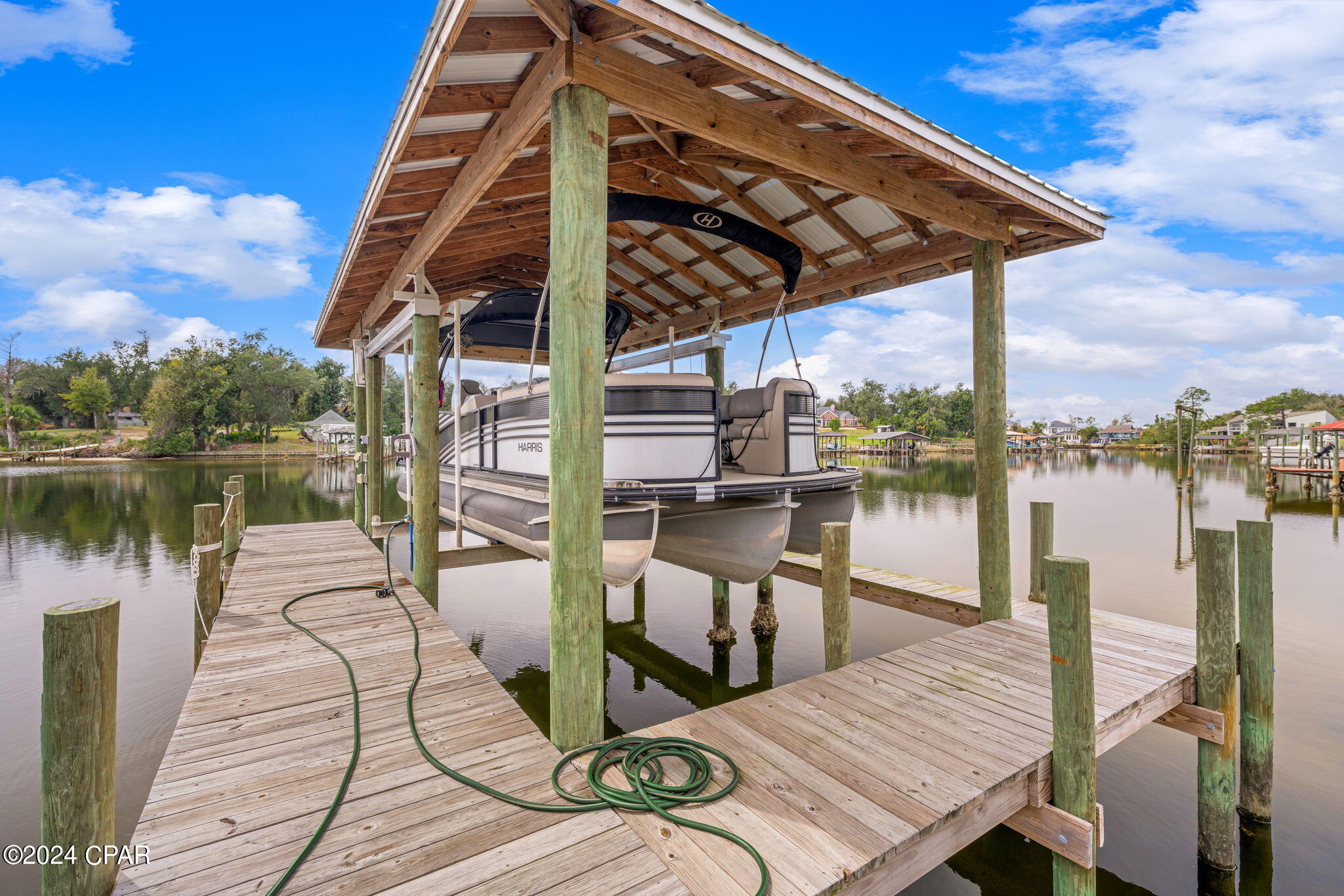 Cove Terrace - Residential