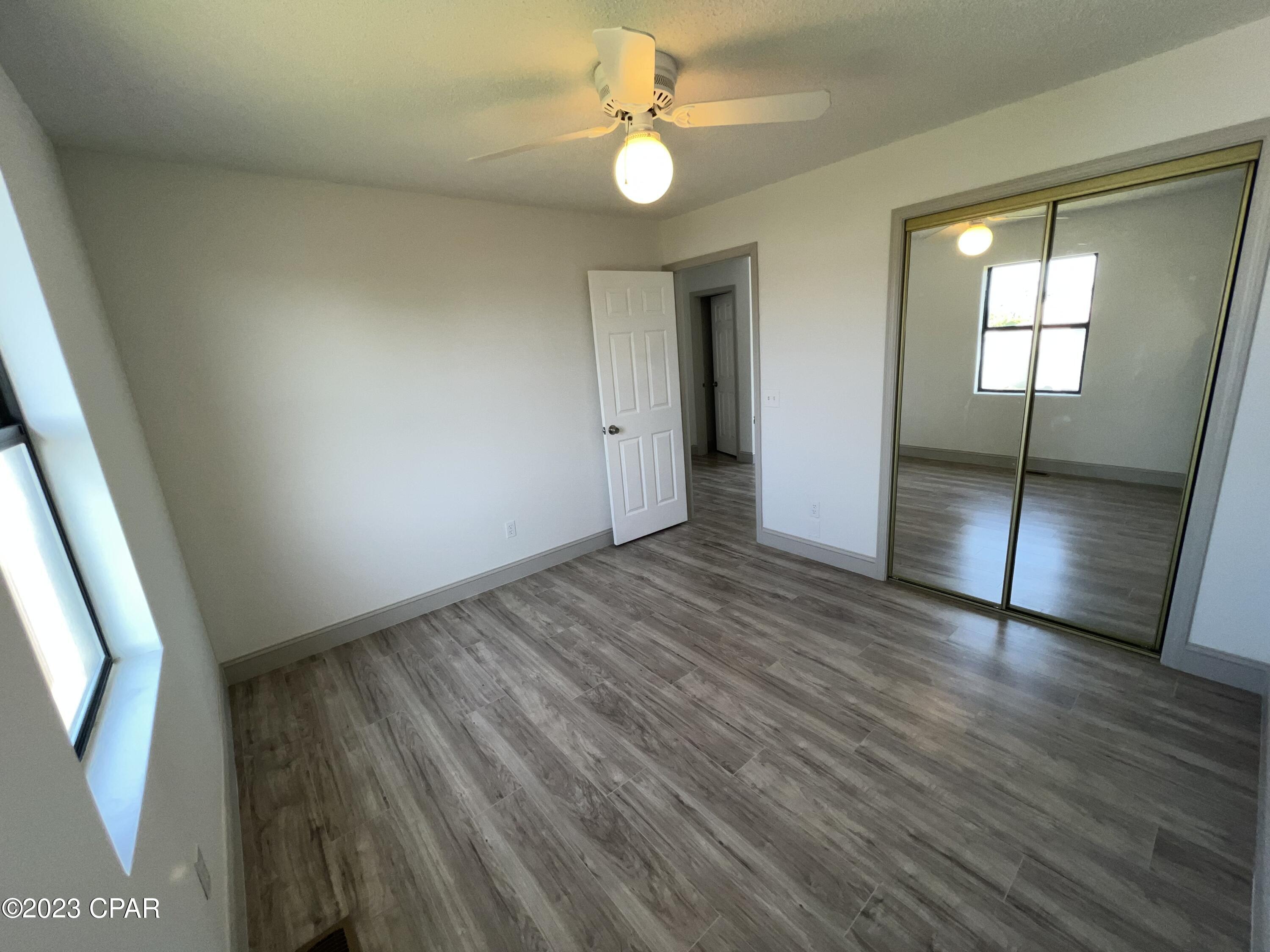 Belaire Estates U-5 - Residential