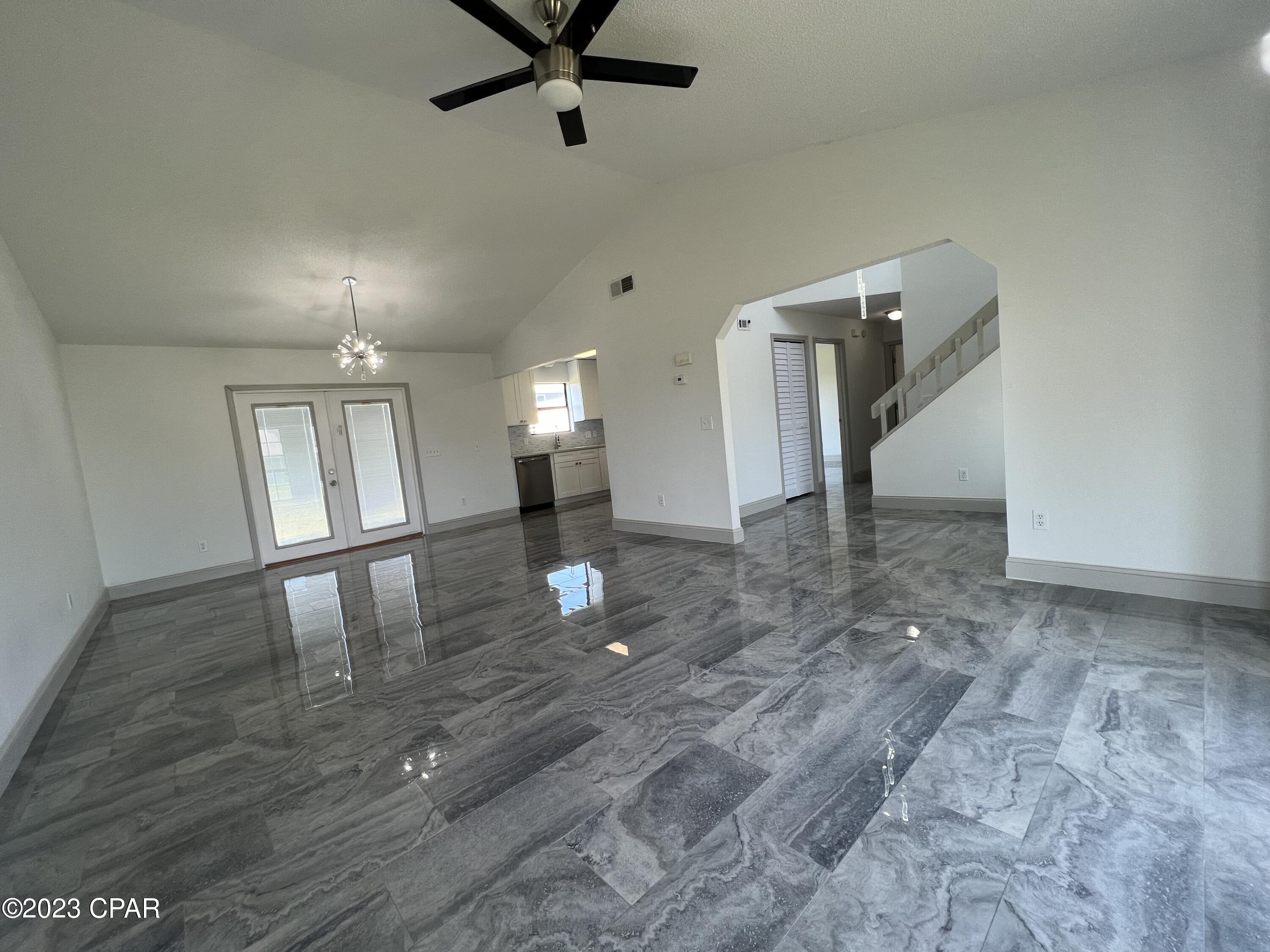 Belaire Estates U-5 - Residential