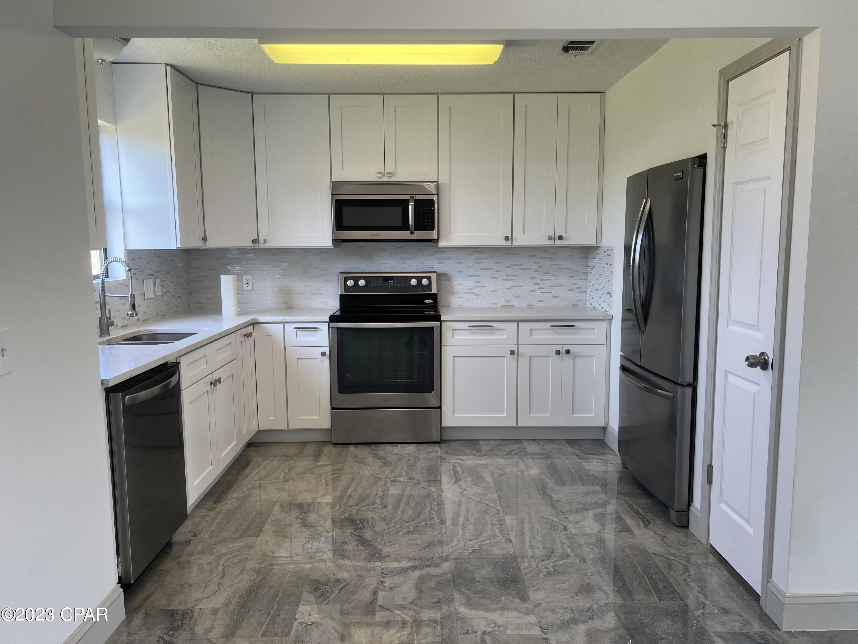 Belaire Estates U-5 - Residential