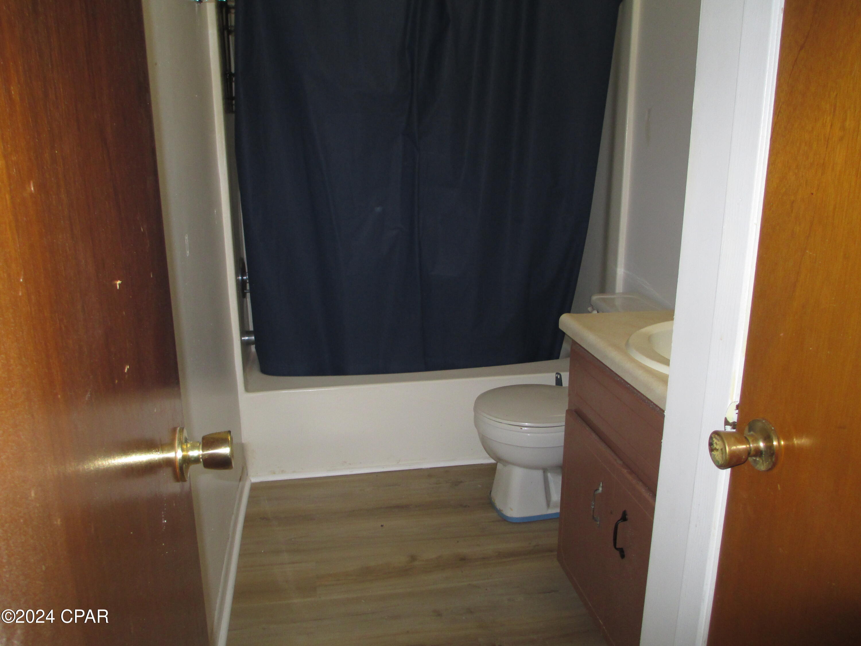 [No Recorded Subdiv] - Residential Lease