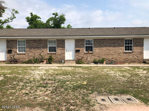 [No Recorded Subdiv] - Residential Lease