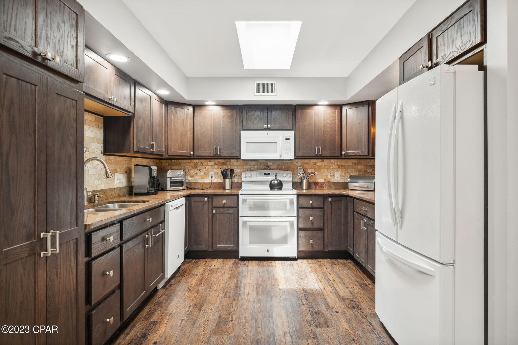 Bay Point Golf Cove Estates - Residential