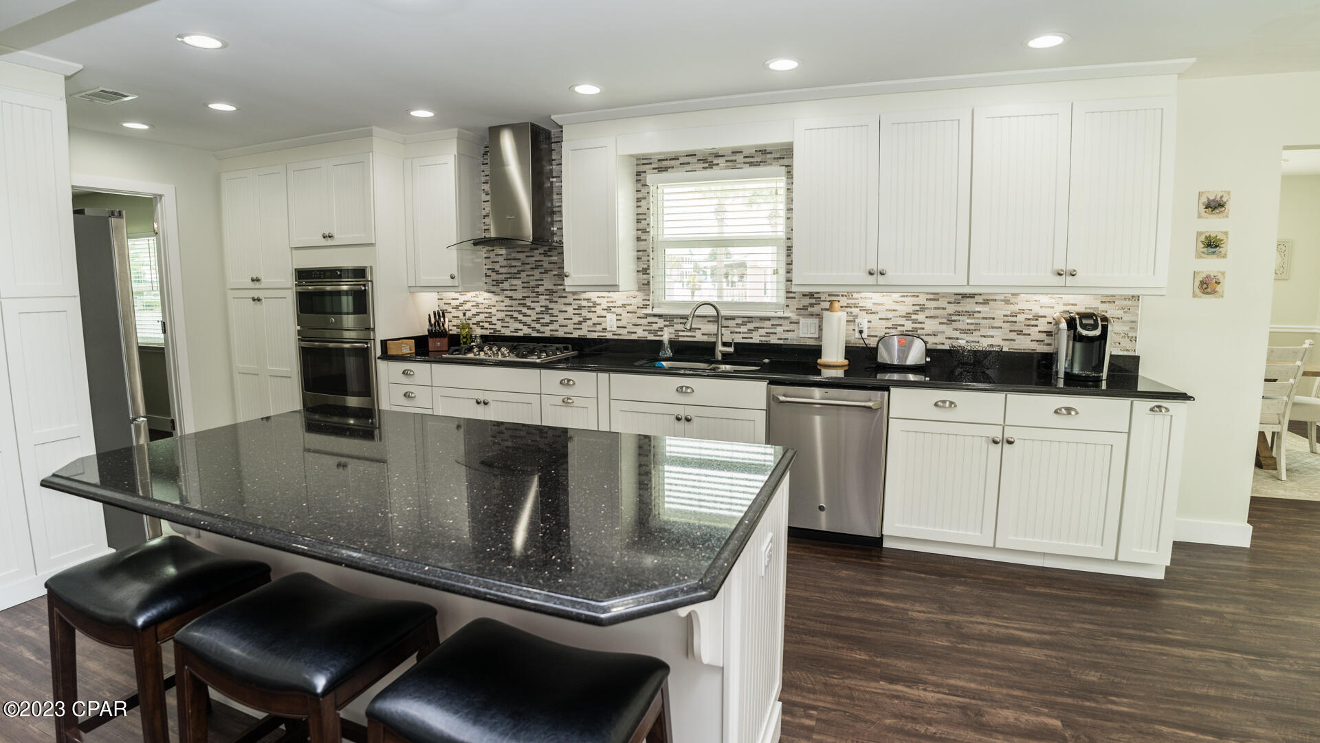 Seaclusion Beach - Residential