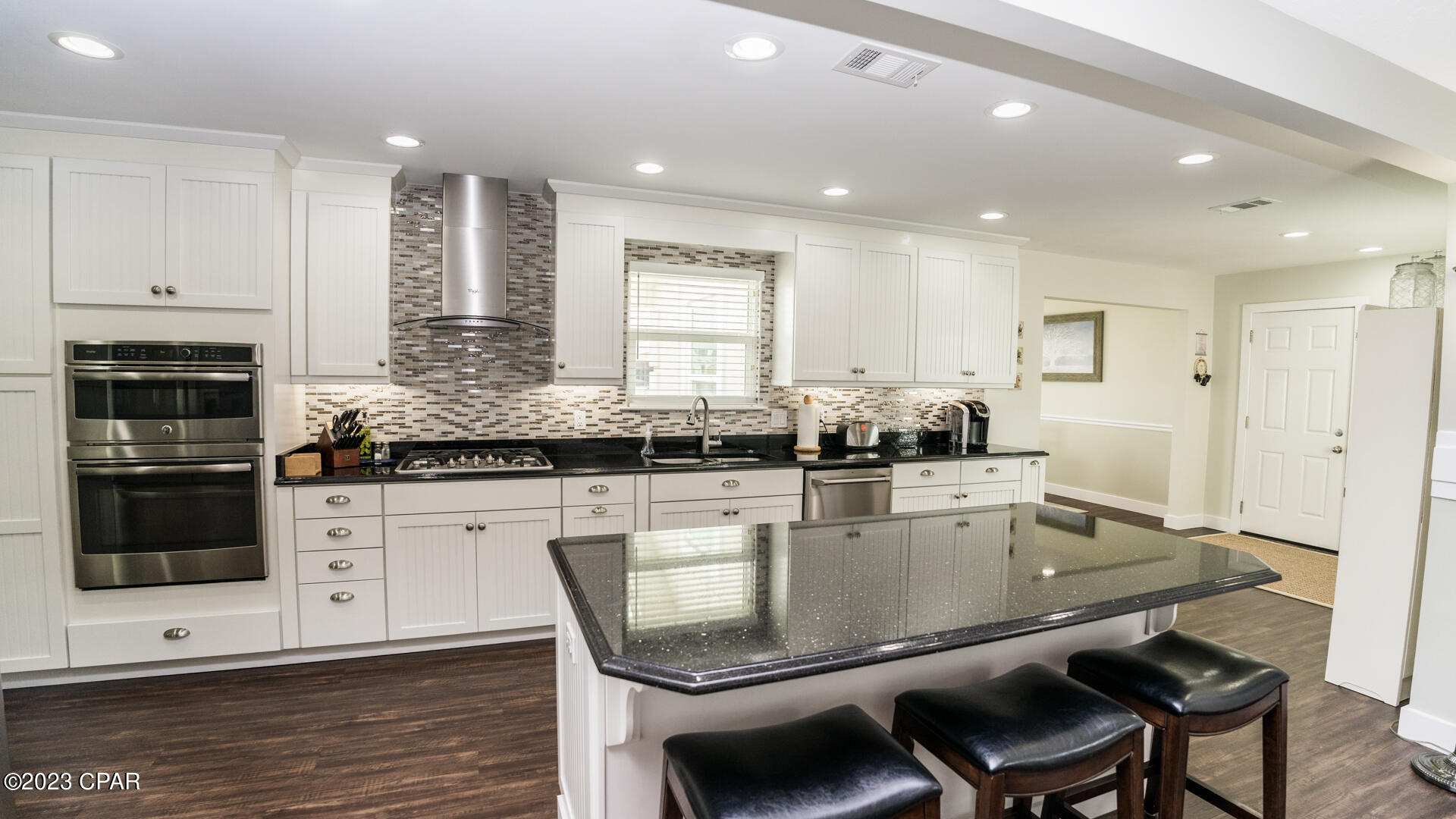 Seaclusion Beach - Residential