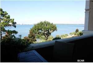 Magnolia Bay Club - Residential