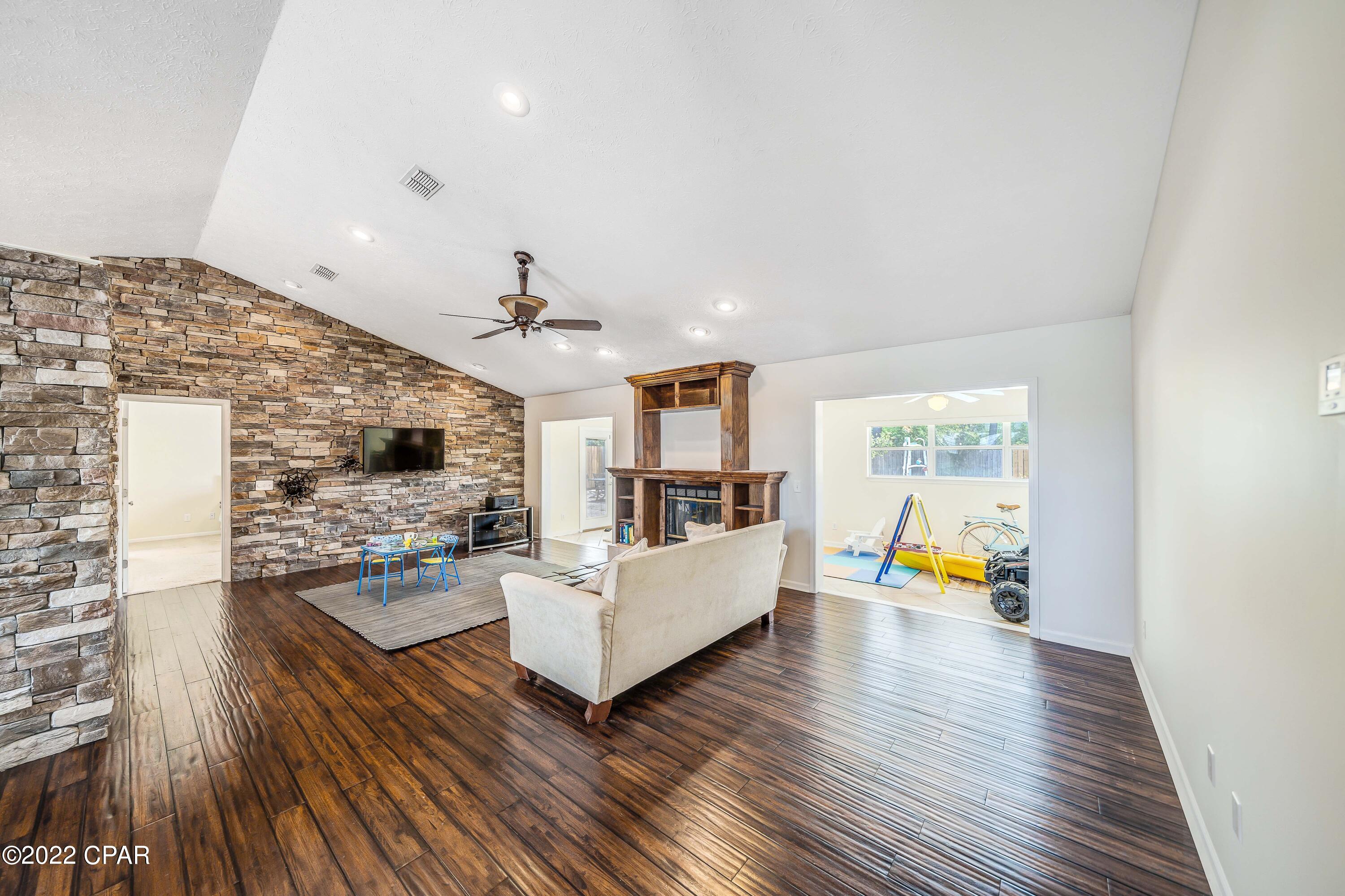 Grand Lagoon Shores 7 - Residential