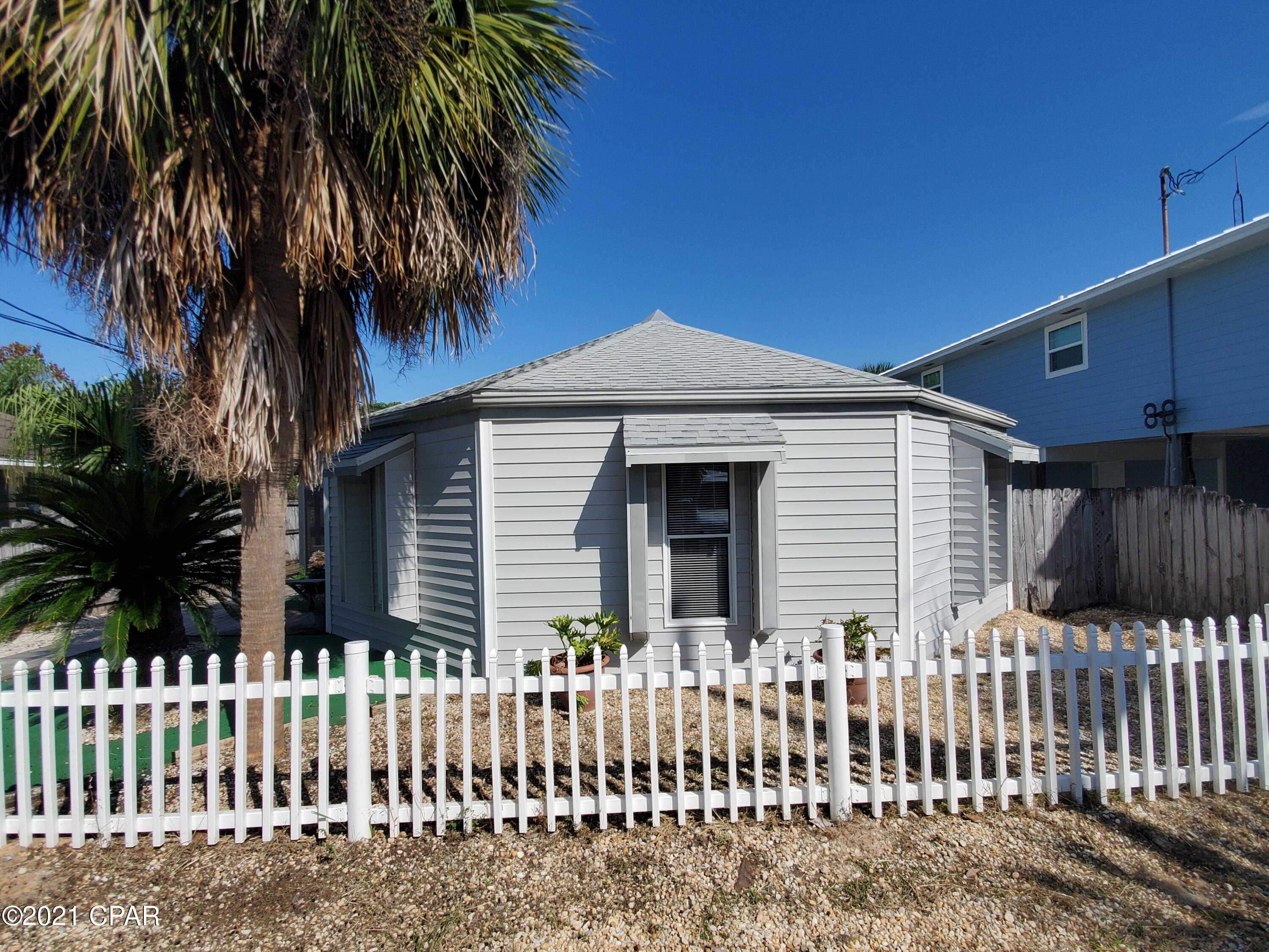 [No Recorded Subdiv] - Residential