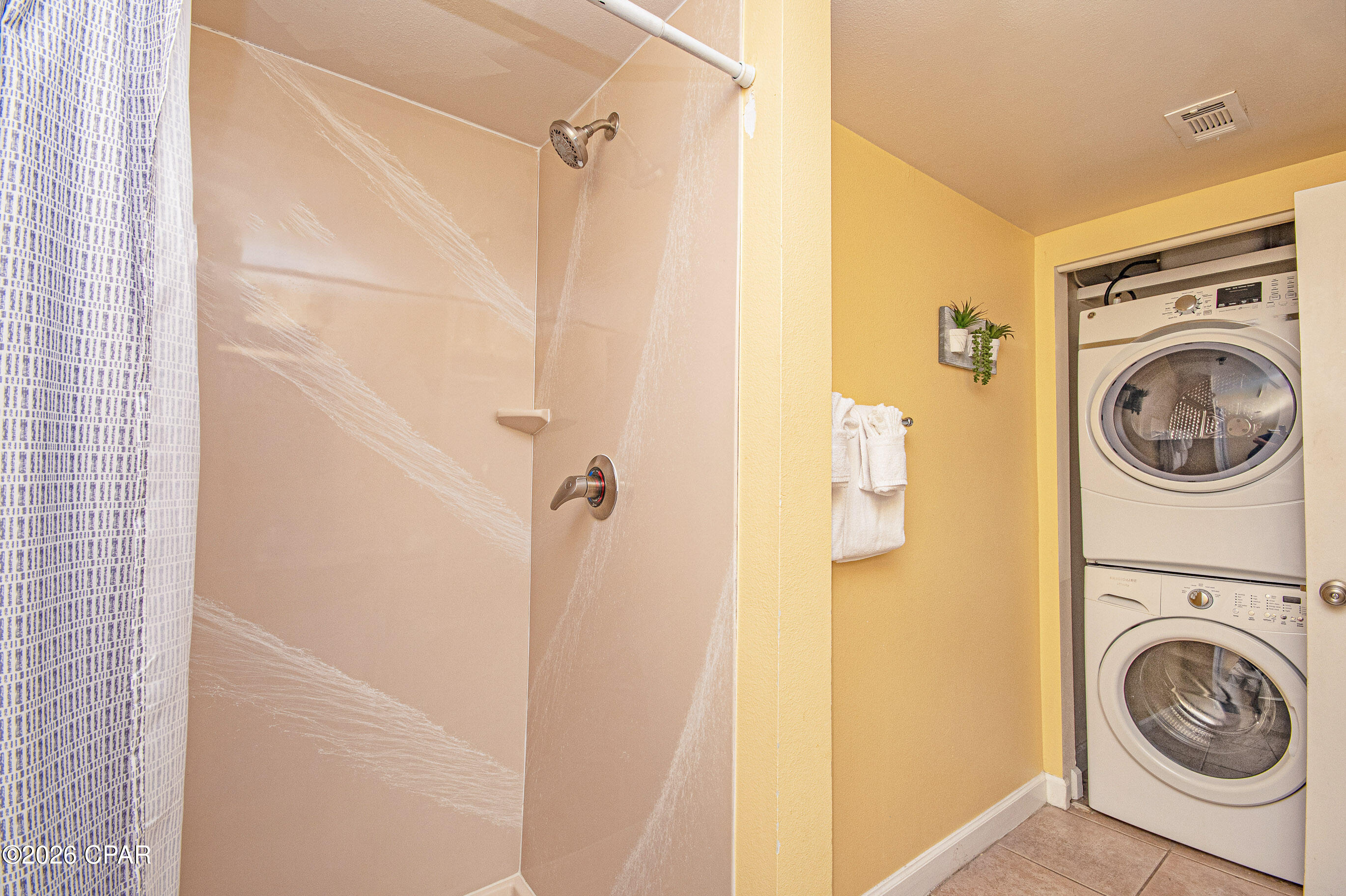 Shores Of Panama Phase I - Residential