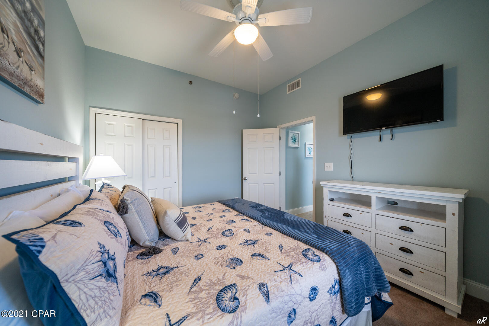 Laketown Wharf - Residential