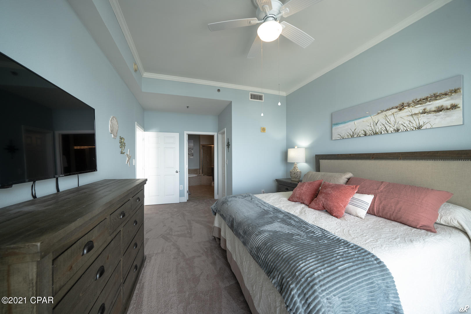 Laketown Wharf - Residential