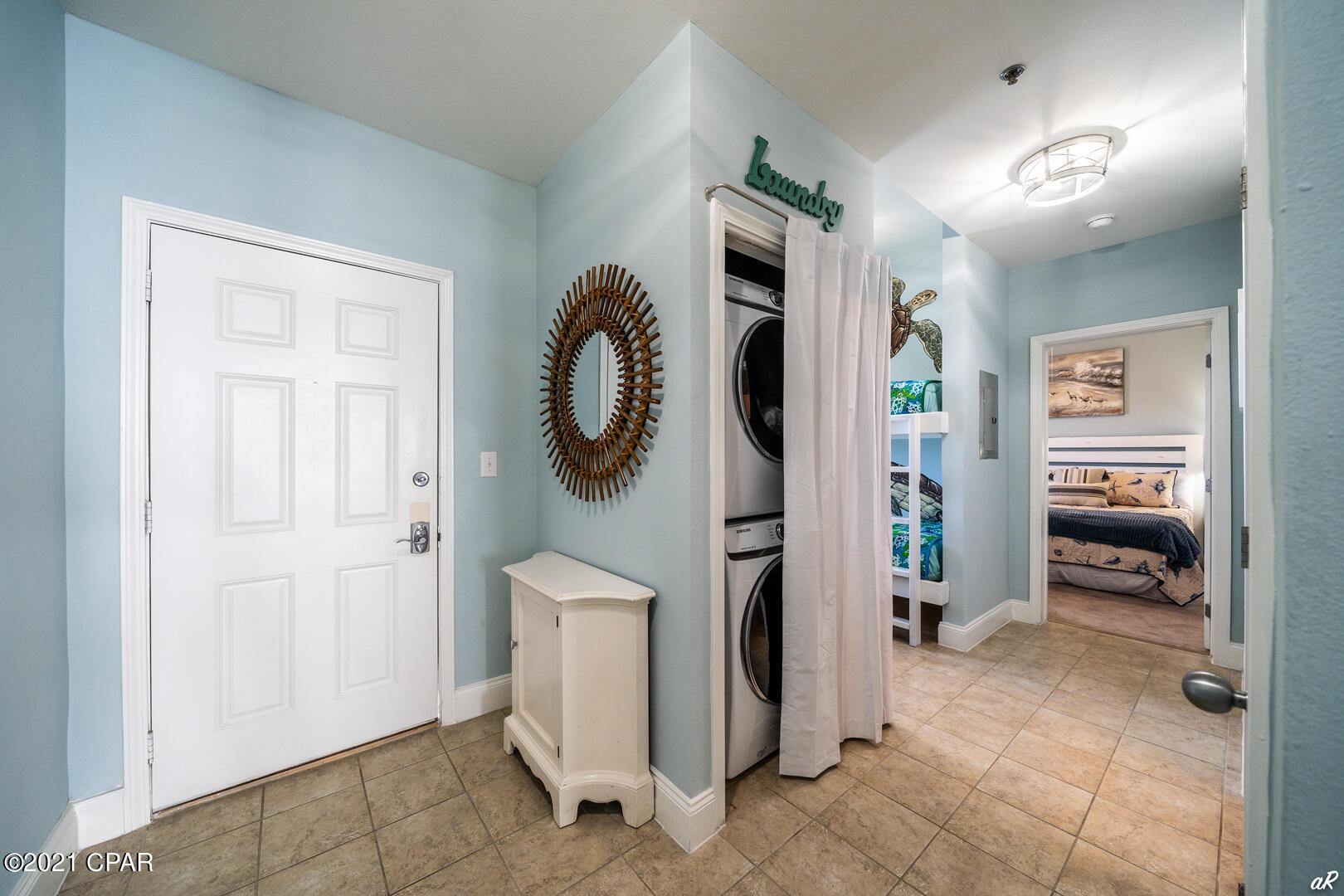 Laketown Wharf - Residential