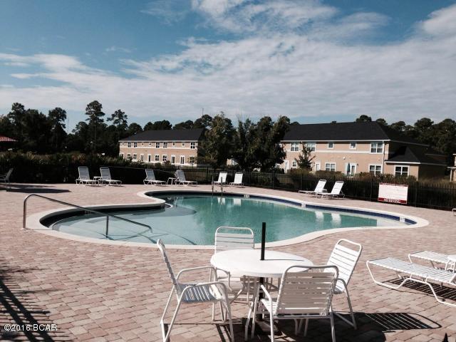 Gulf Coast Hwy - Residential