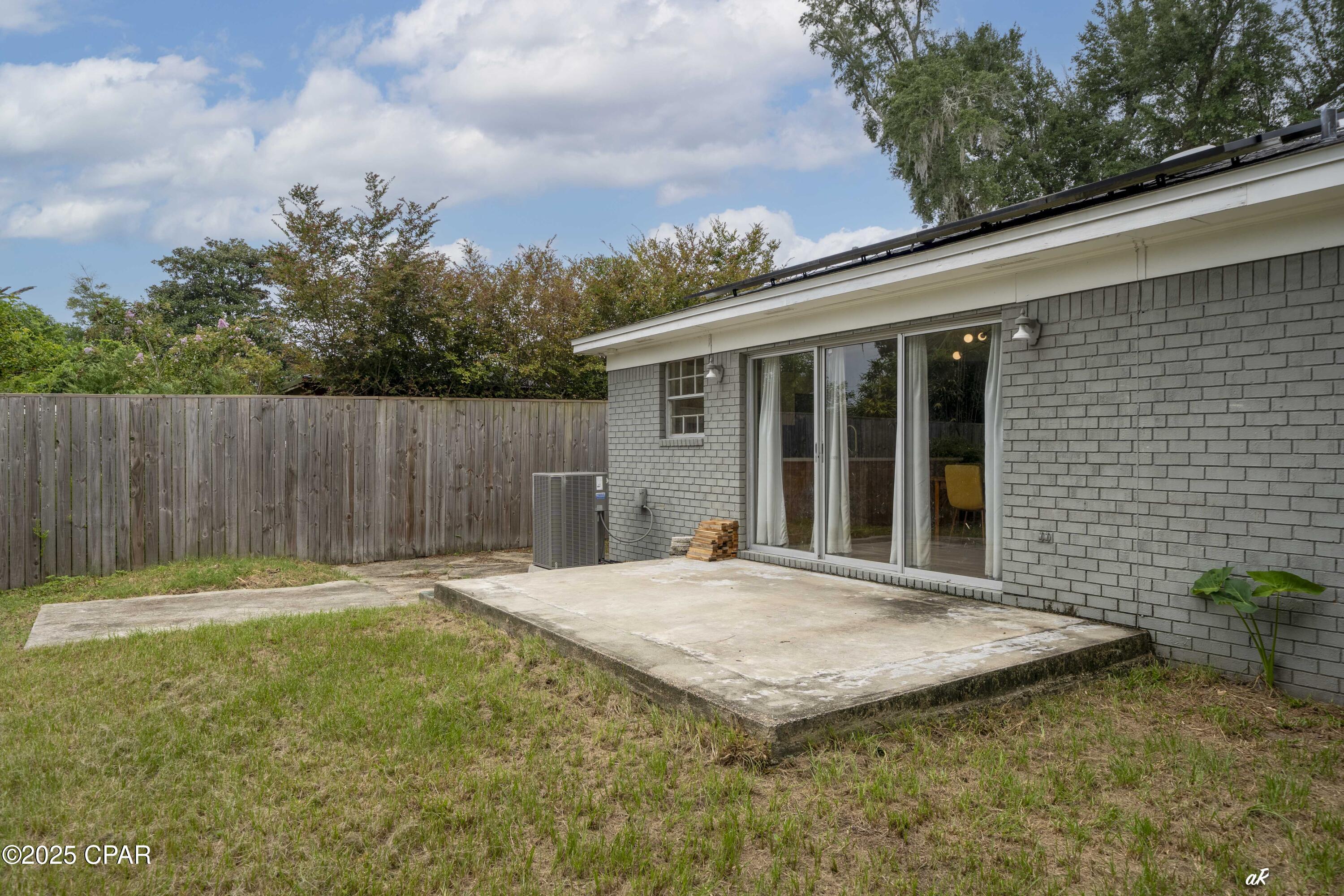 Sudduths 1st Add - Residential