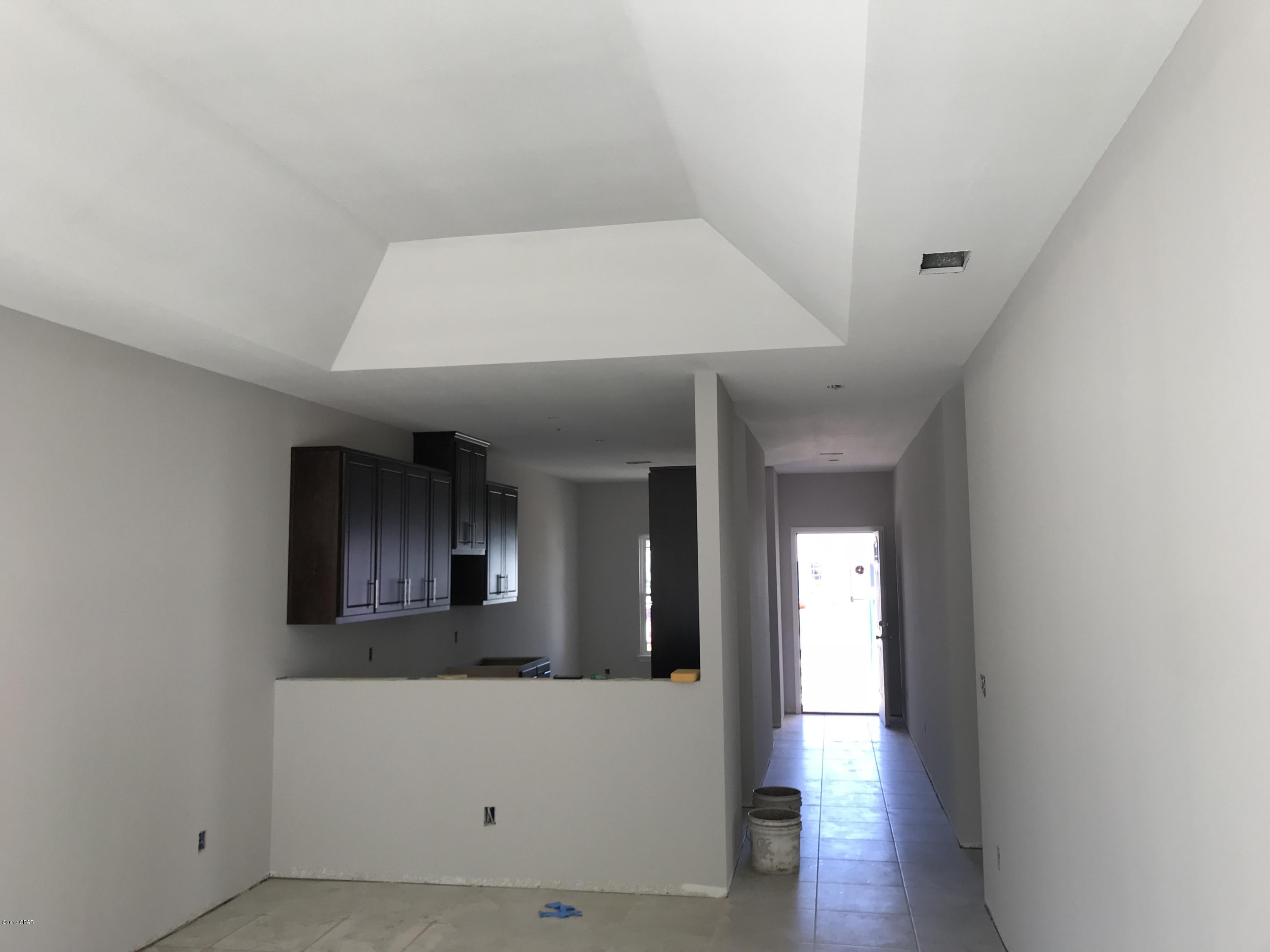 Gardenia Beach - Residential