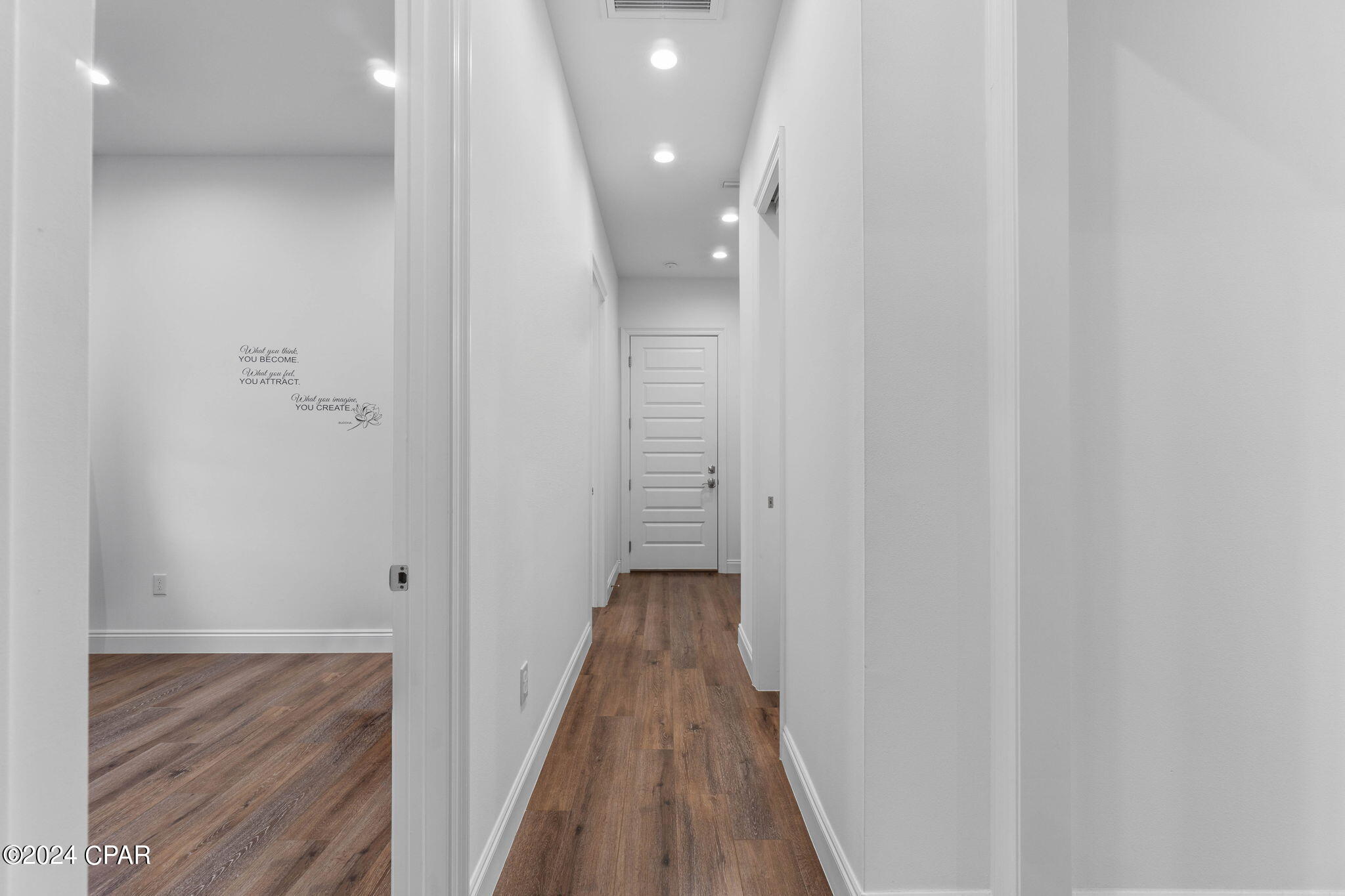 Hammock Bay - Residential