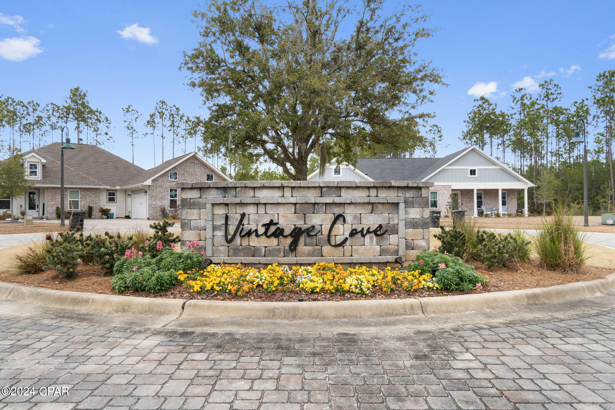 Hammock Bay - Residential