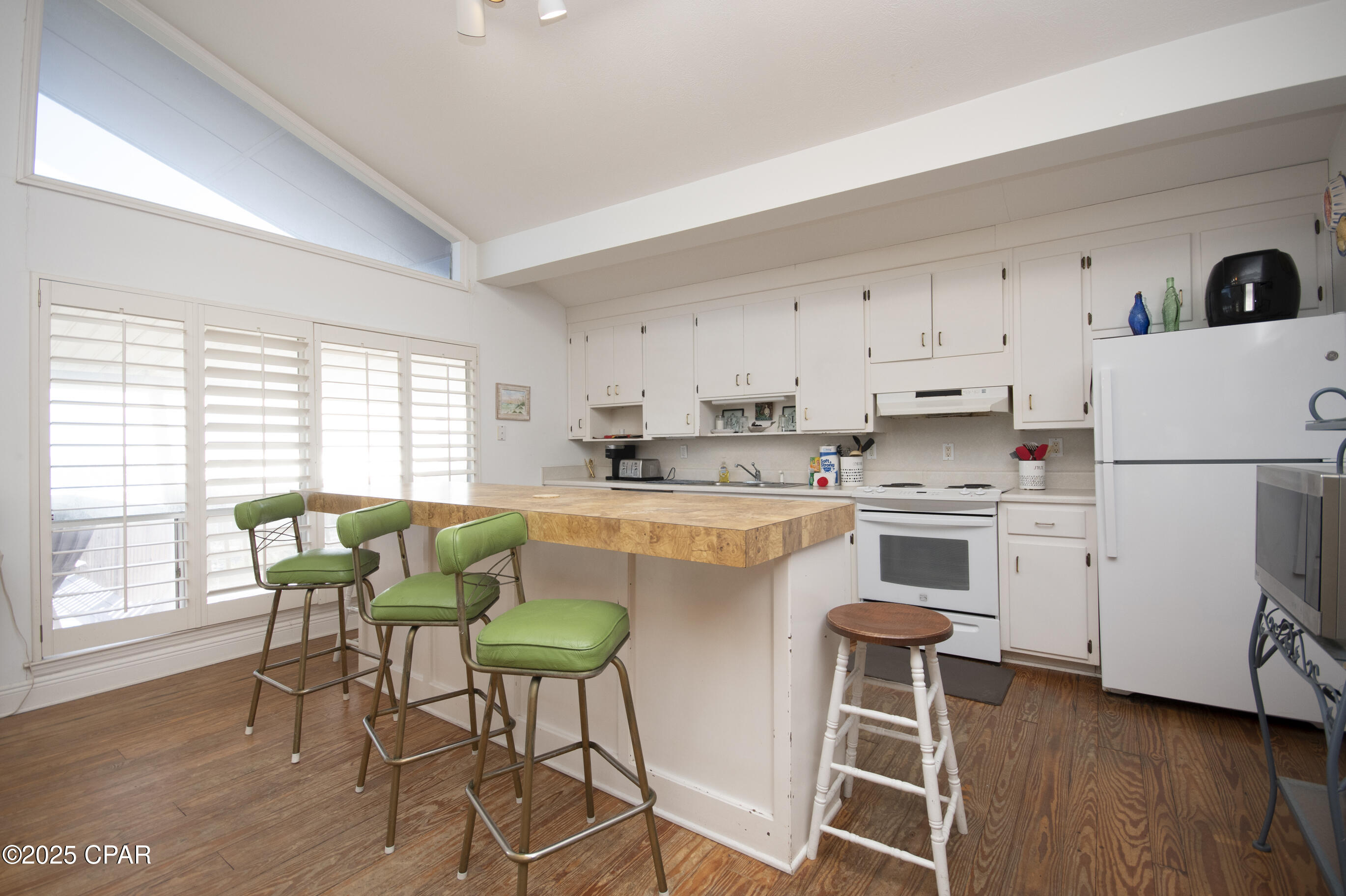 Gulf Lagoon Beach - Residential