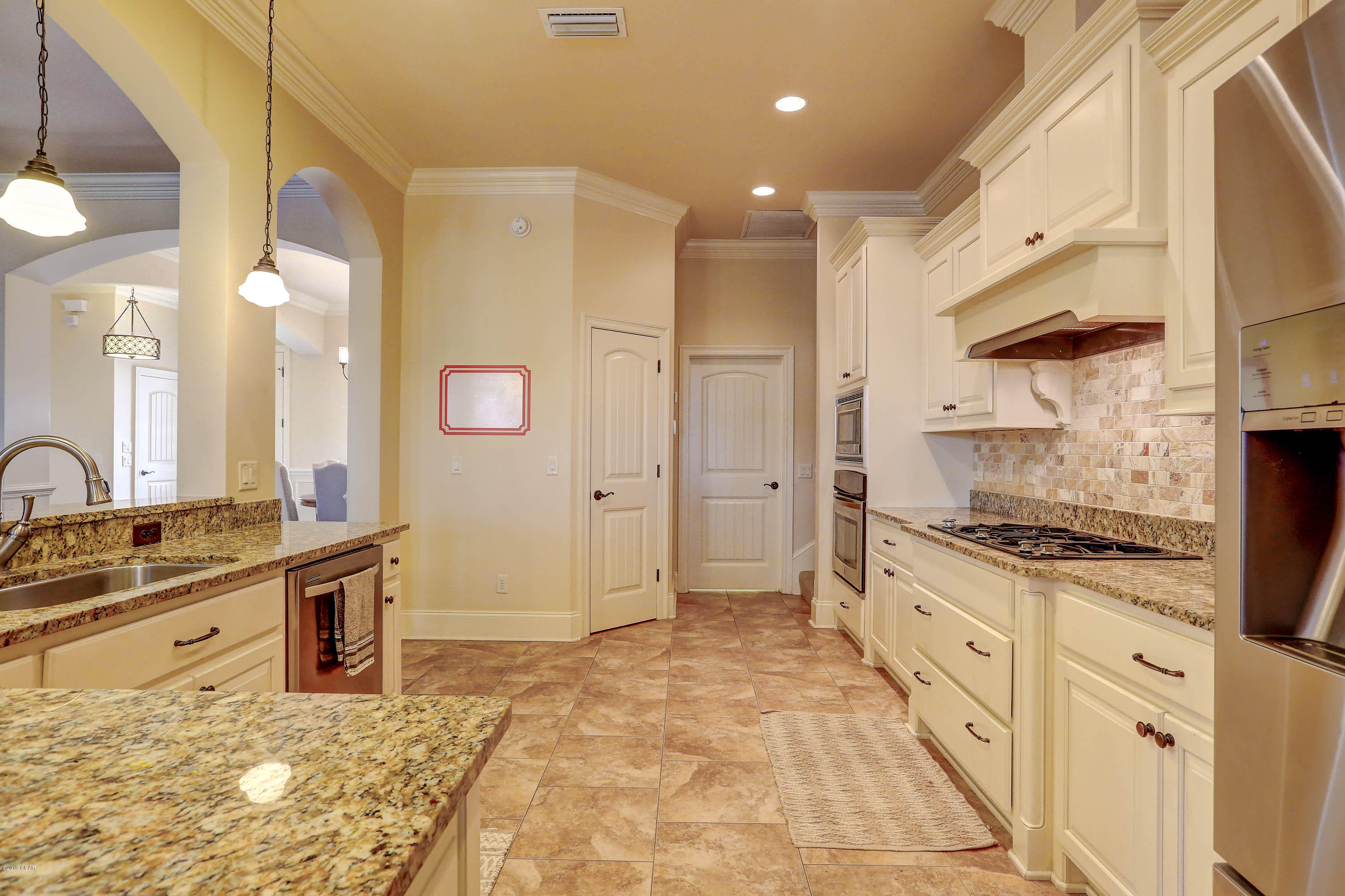 College Oaks - Residential