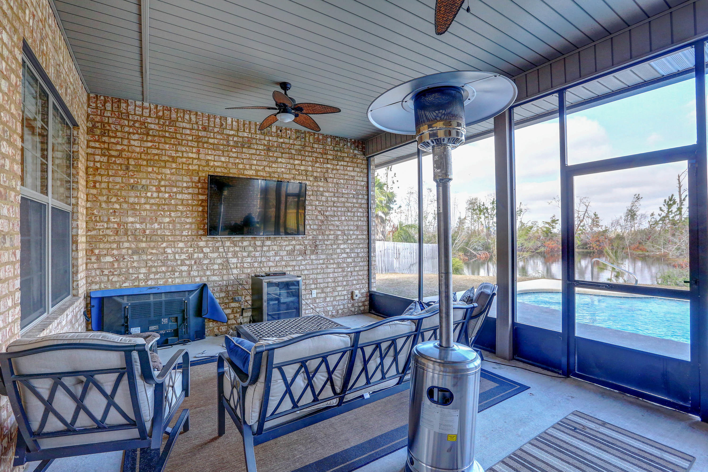 College Oaks - Residential