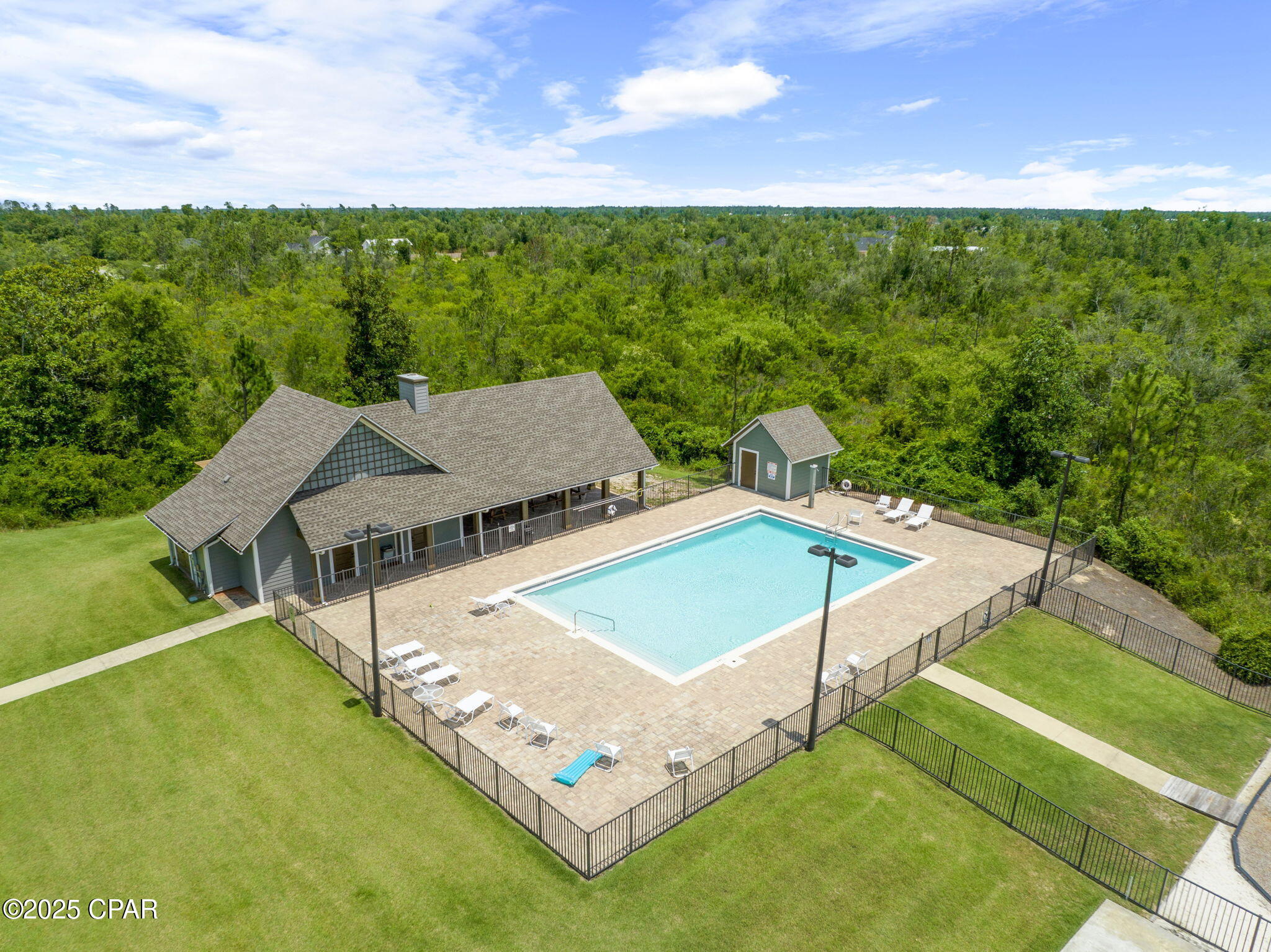 Cedar Creek At Deerpoint Lake - Residential