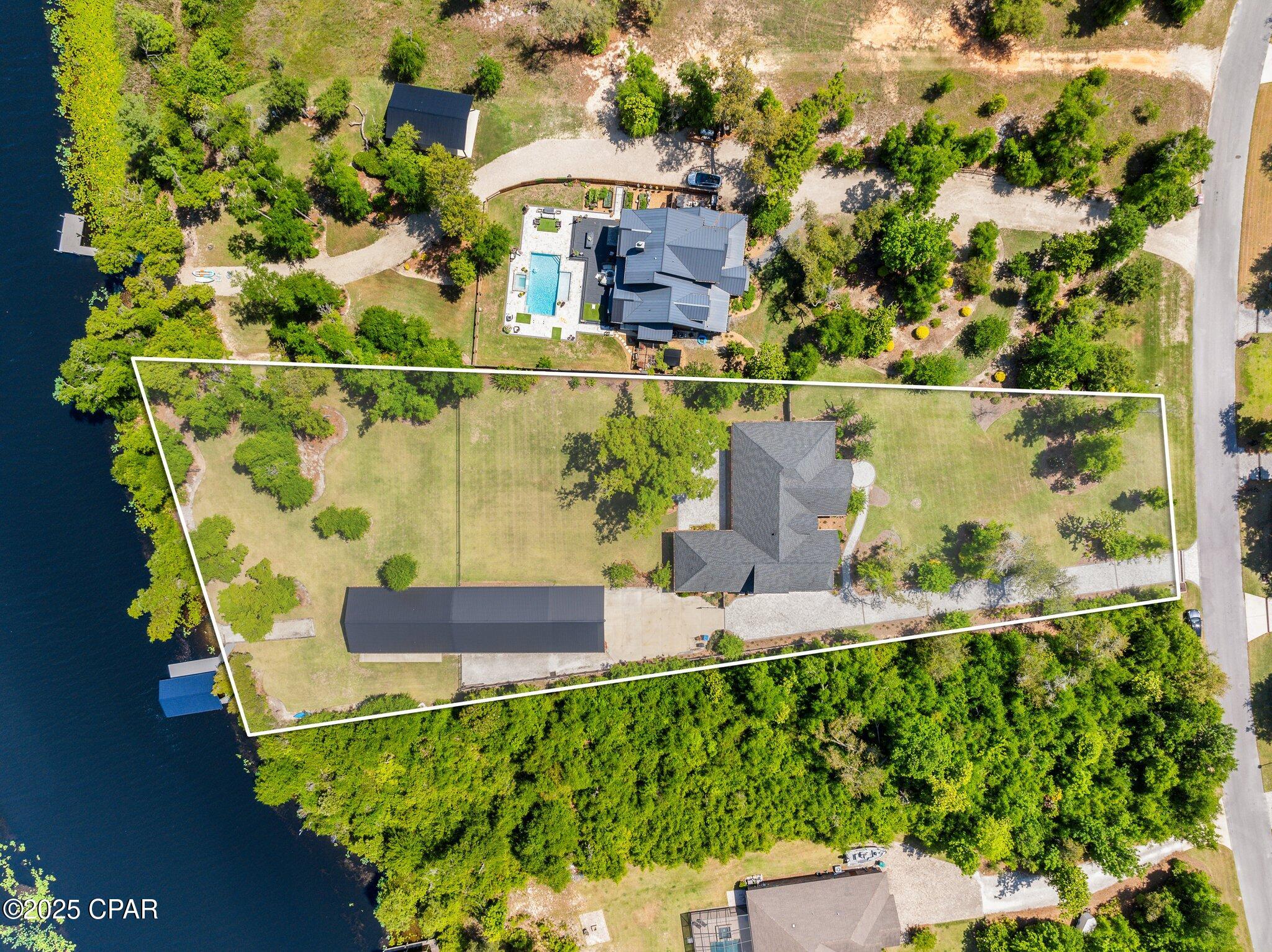 Cedar Creek At Deerpoint Lake - Residential