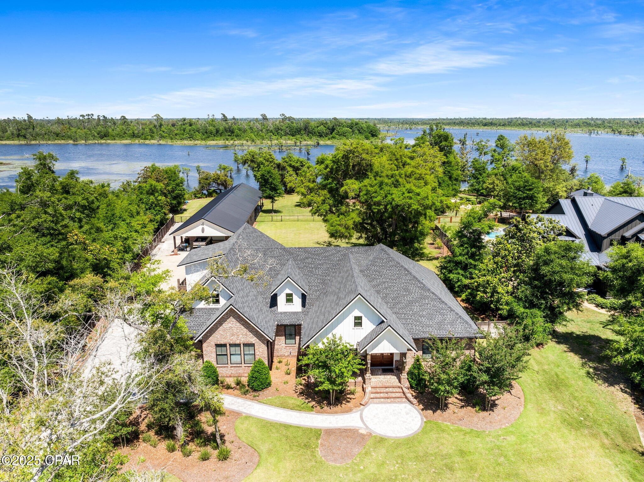 Cedar Creek At Deerpoint Lake - Residential