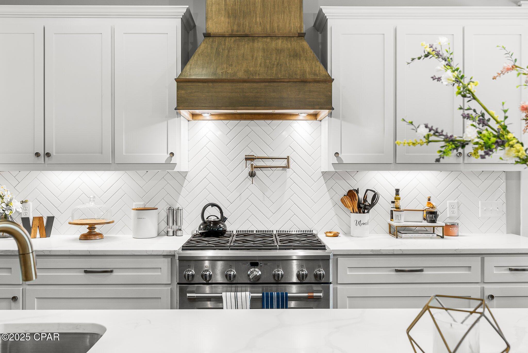 Cedar Creek At Deerpoint Lake - Residential