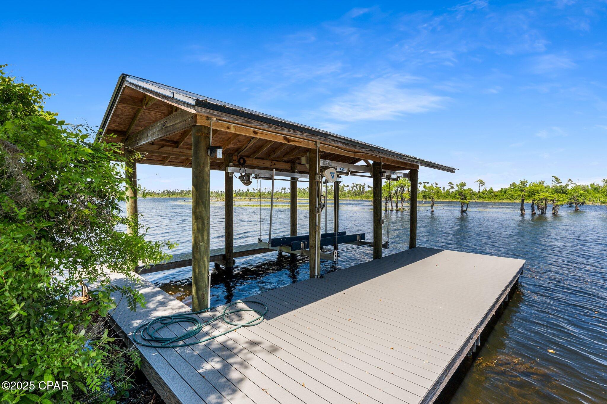 Cedar Creek At Deerpoint Lake - Residential