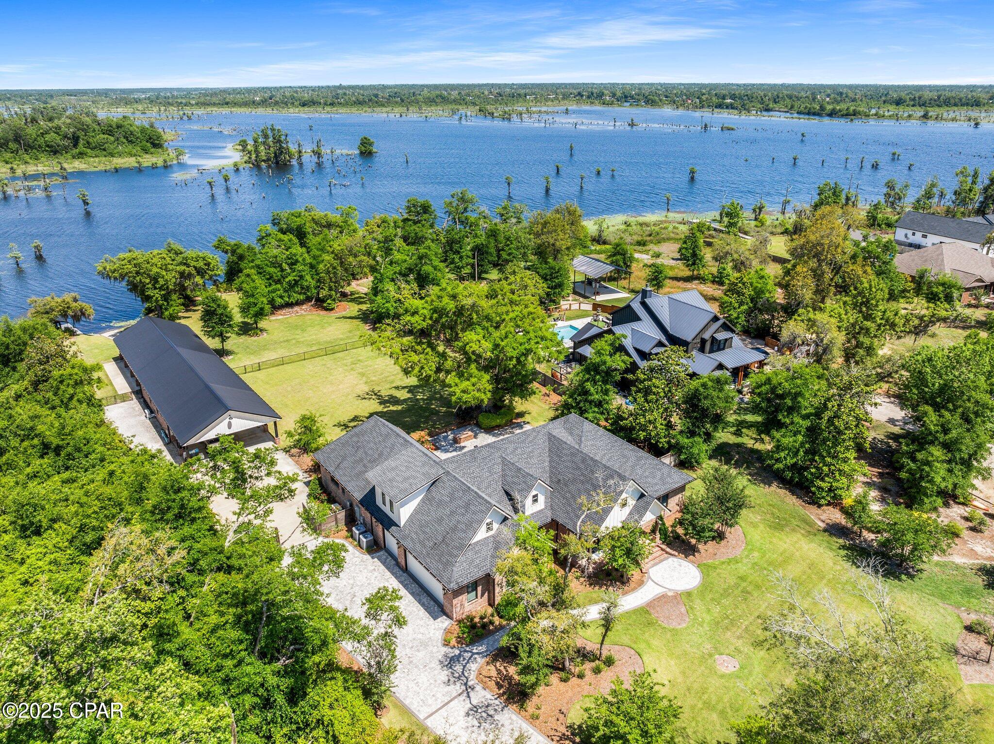 Cedar Creek At Deerpoint Lake - Residential