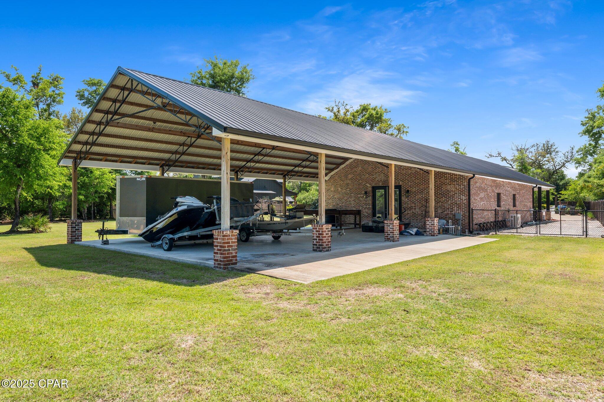 Cedar Creek At Deerpoint Lake - Residential
