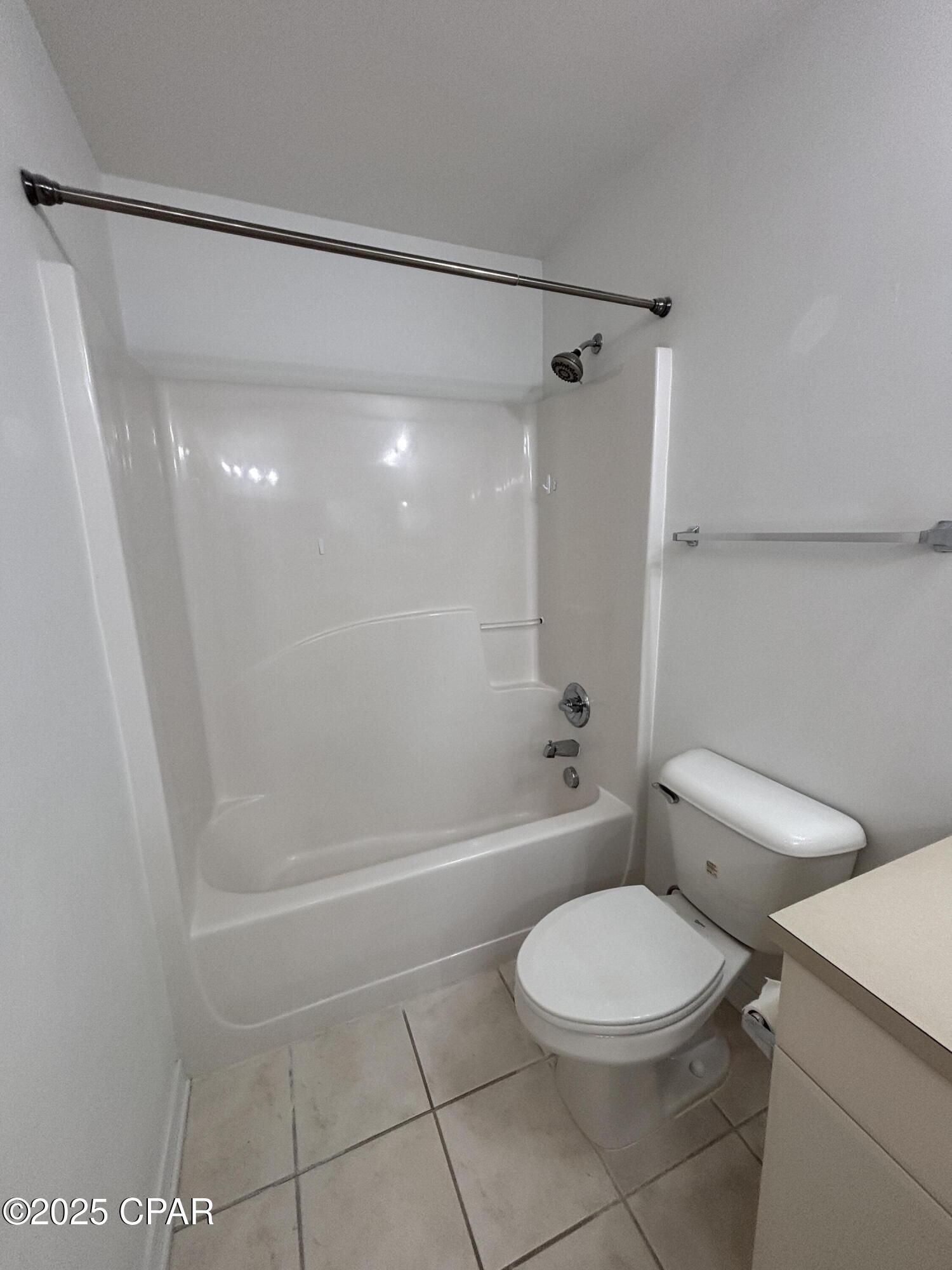 Hammocks - Residential Lease