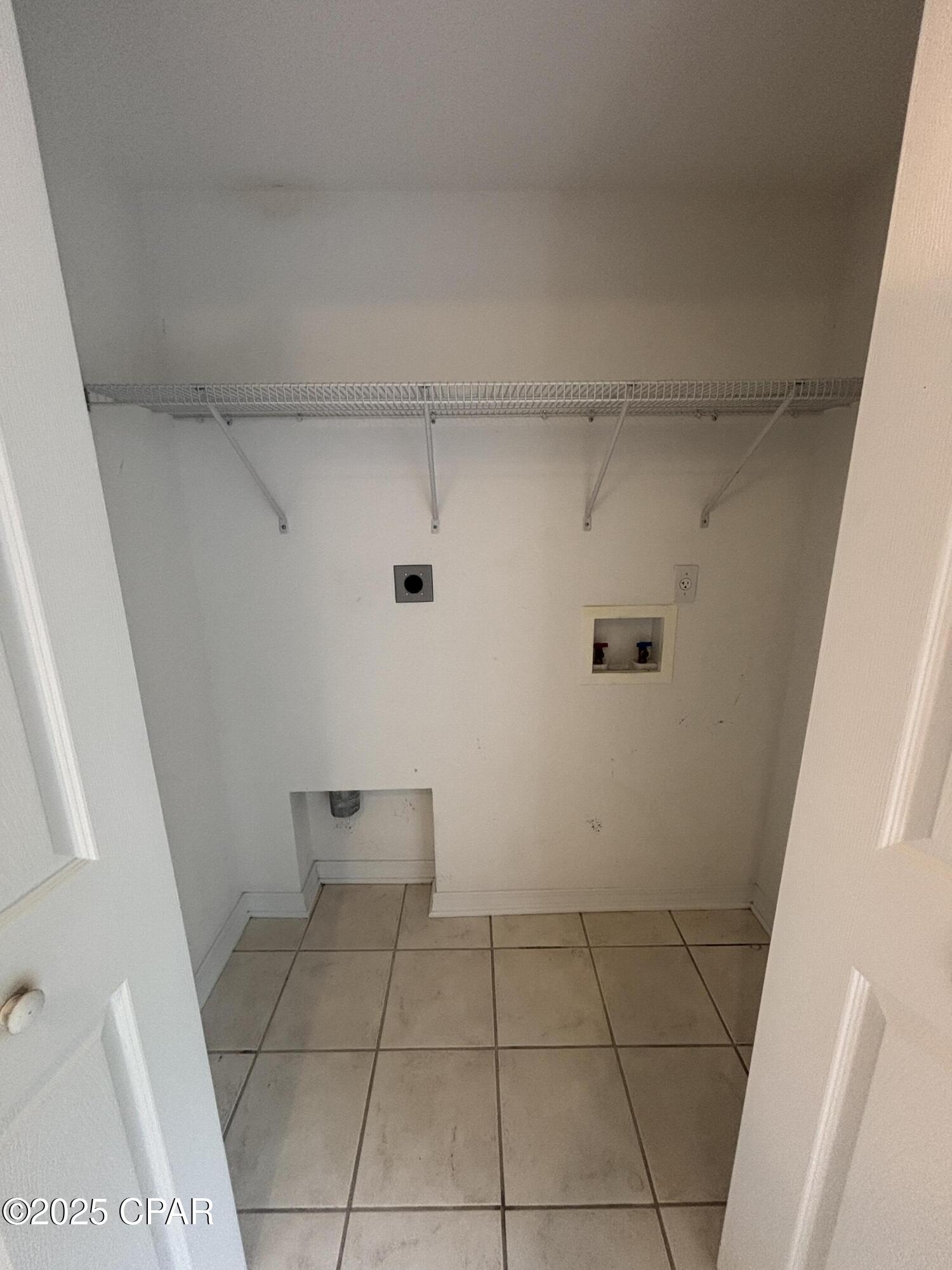 Hammocks - Residential Lease