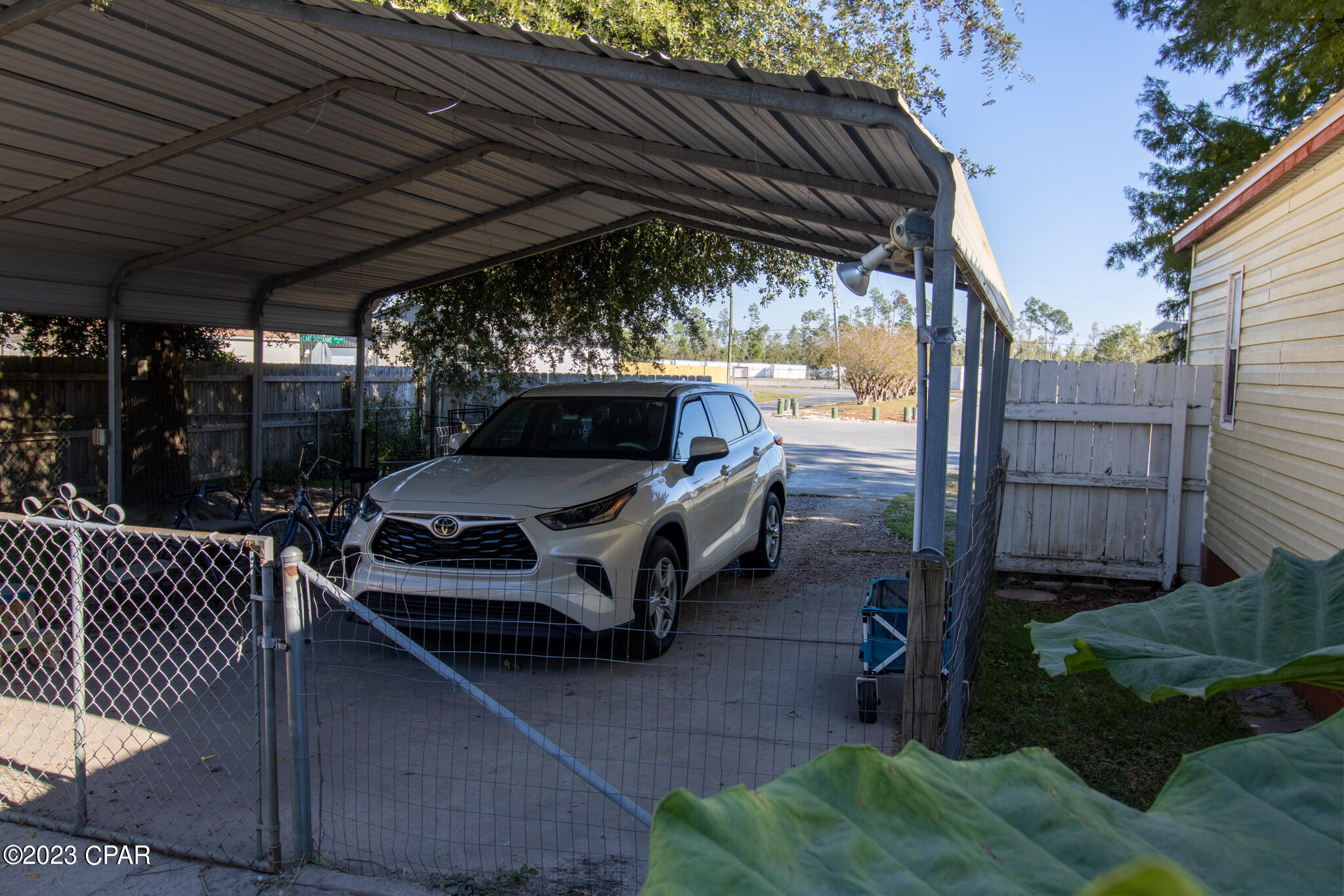 Sweetwater Village N Ph I - Residential