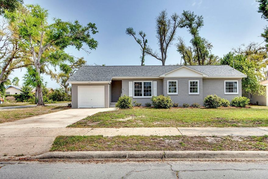 CURRENTLY UNDER CONTRACT, SELLER ACCEPTING BACKUP OFFERS. This newly remodeled Cove Charmer offers a beautiful mix of new and old.  Original wood floors are complemented by vinyl planking and provide a comfortable, cozy feel.  The kitchen has been completely updated with recessed lighting, granite counters, custom cabinets, stainless steel appliances , flat-top stove/oven, microwave and French-door refrigerator.  Heated and cooled Florida room and newly refinished office adds 2 additional rooms. The 11x18 ft covered porch allows for entertaining.  The large backyard provides ample storage space for recreational vehicles or a pool.  There is also a detached shed for storage.  Located in a quiet and quaint setting within walking distance of the Bay, this home is waiting for you to enjoy.