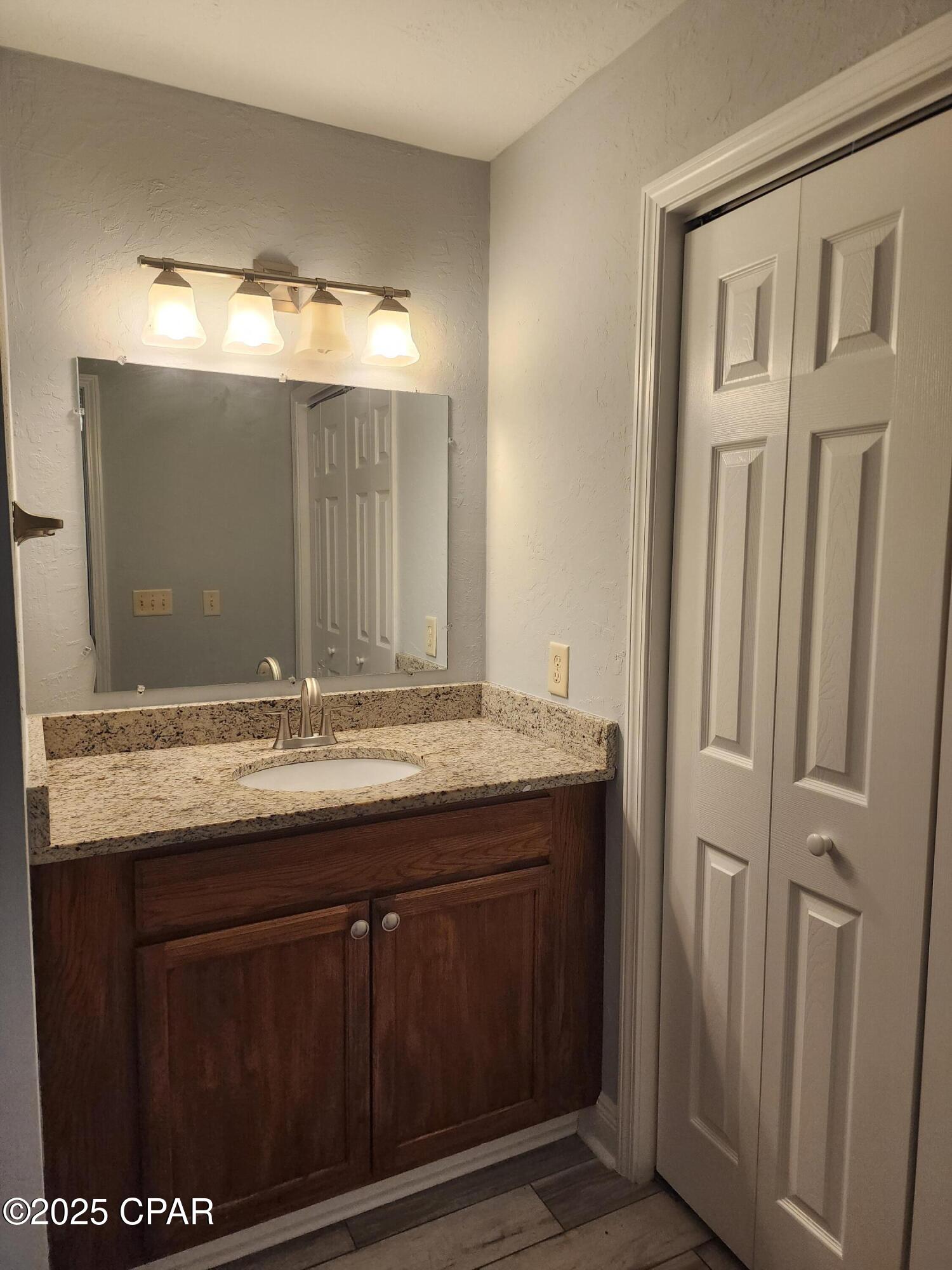 Palm Cove - Residential Lease