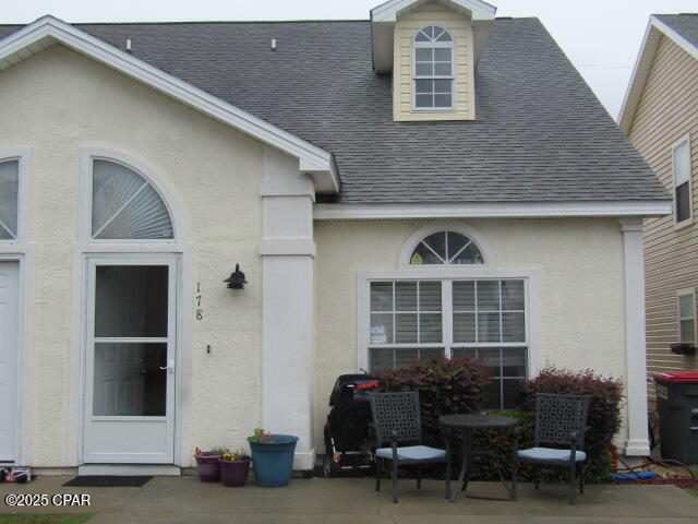 Palm Cove - Residential Lease