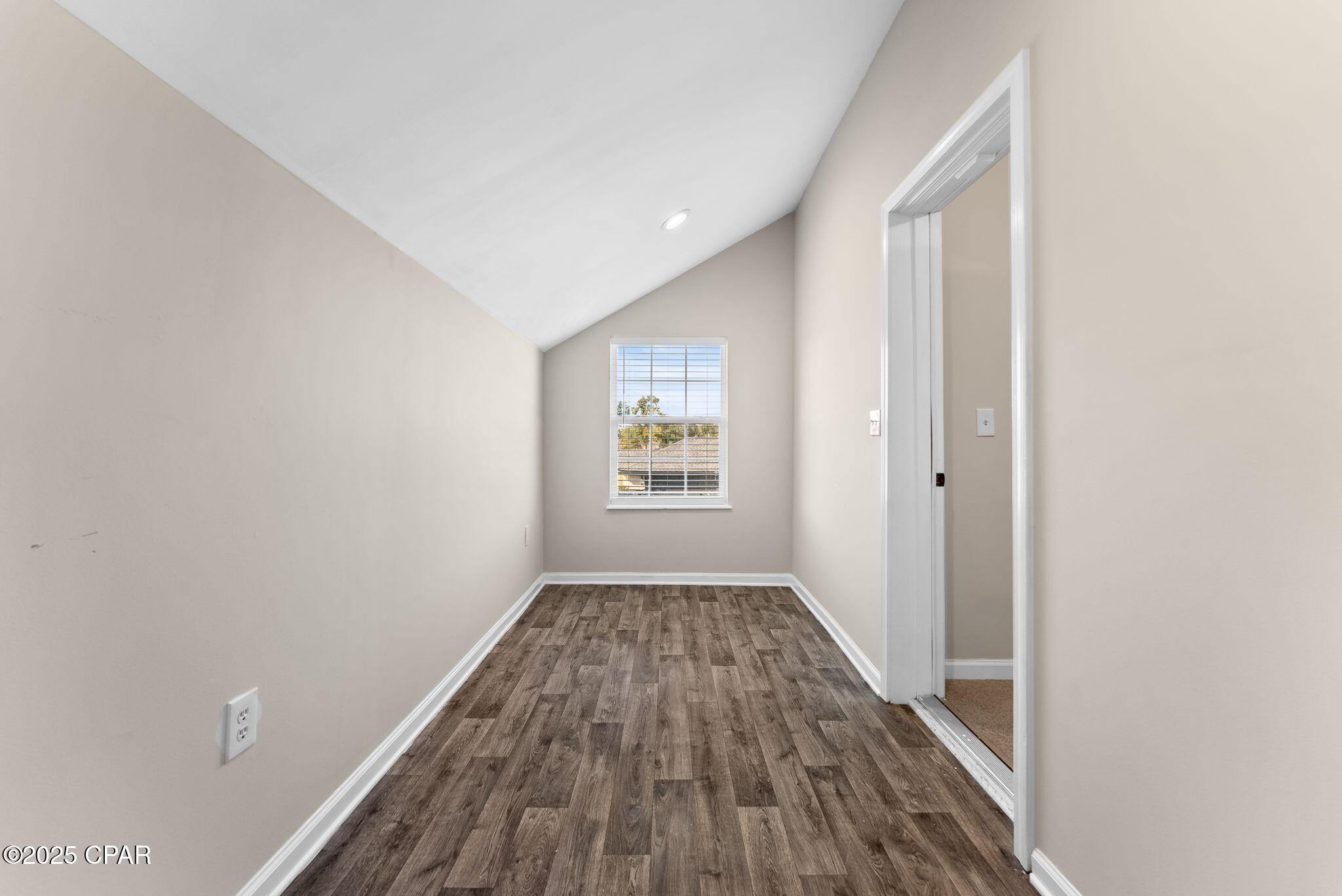 Indian Bluff Estates - Residential