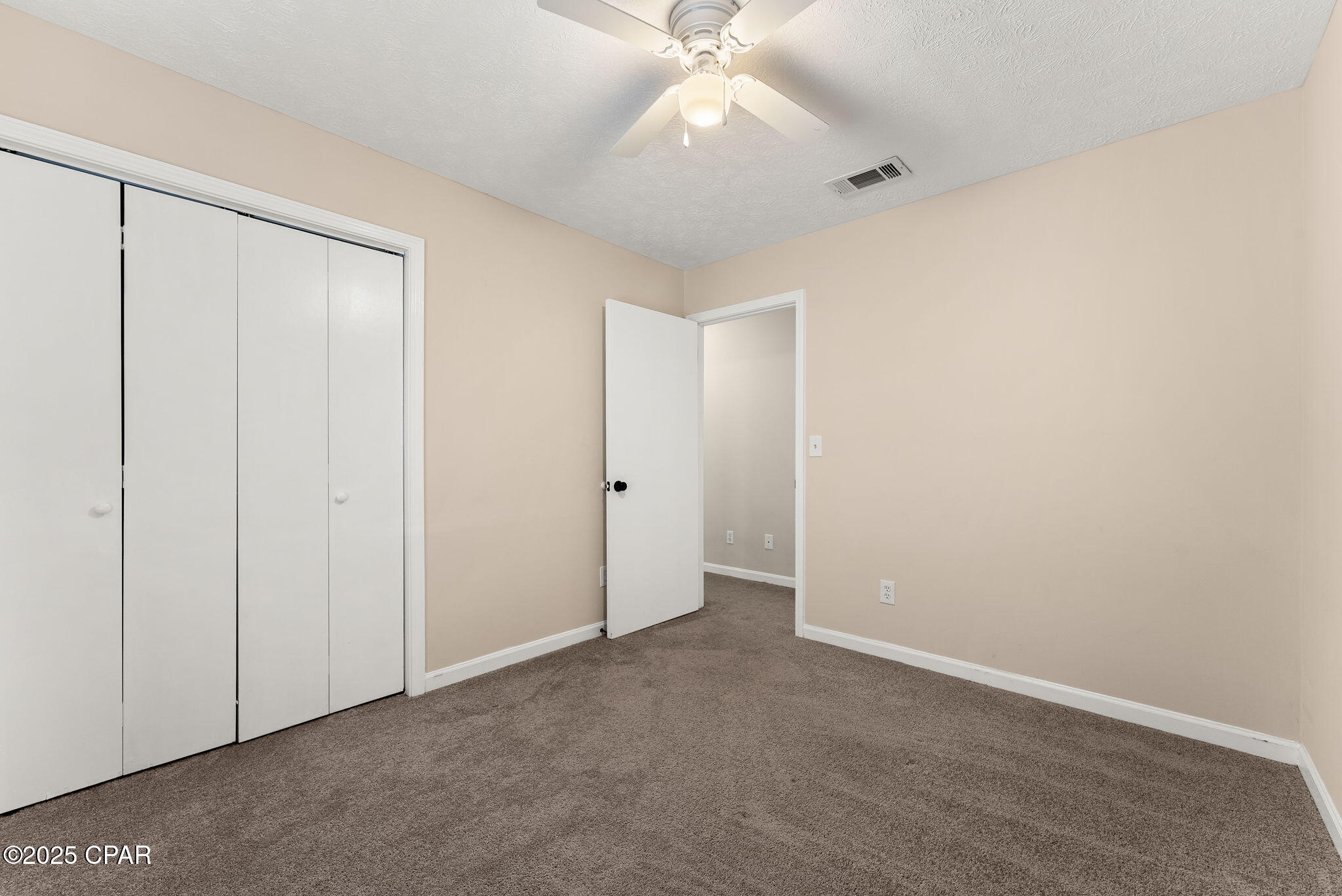 Indian Bluff Estates - Residential