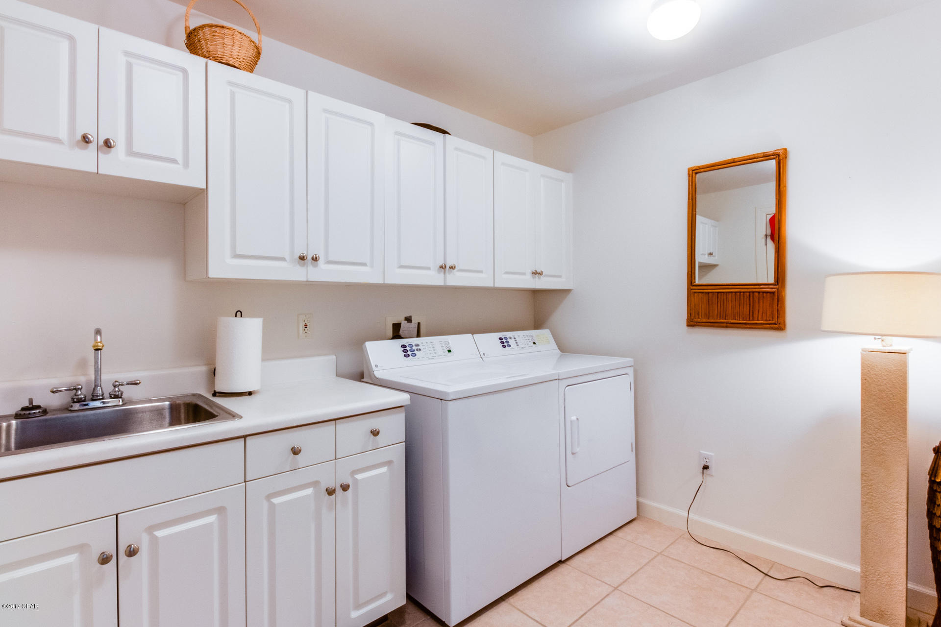 En Soleil Condo - Residential