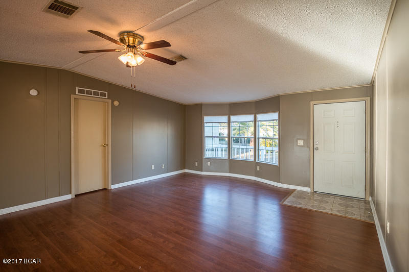 Sweetwater Village S Ph I - Residential