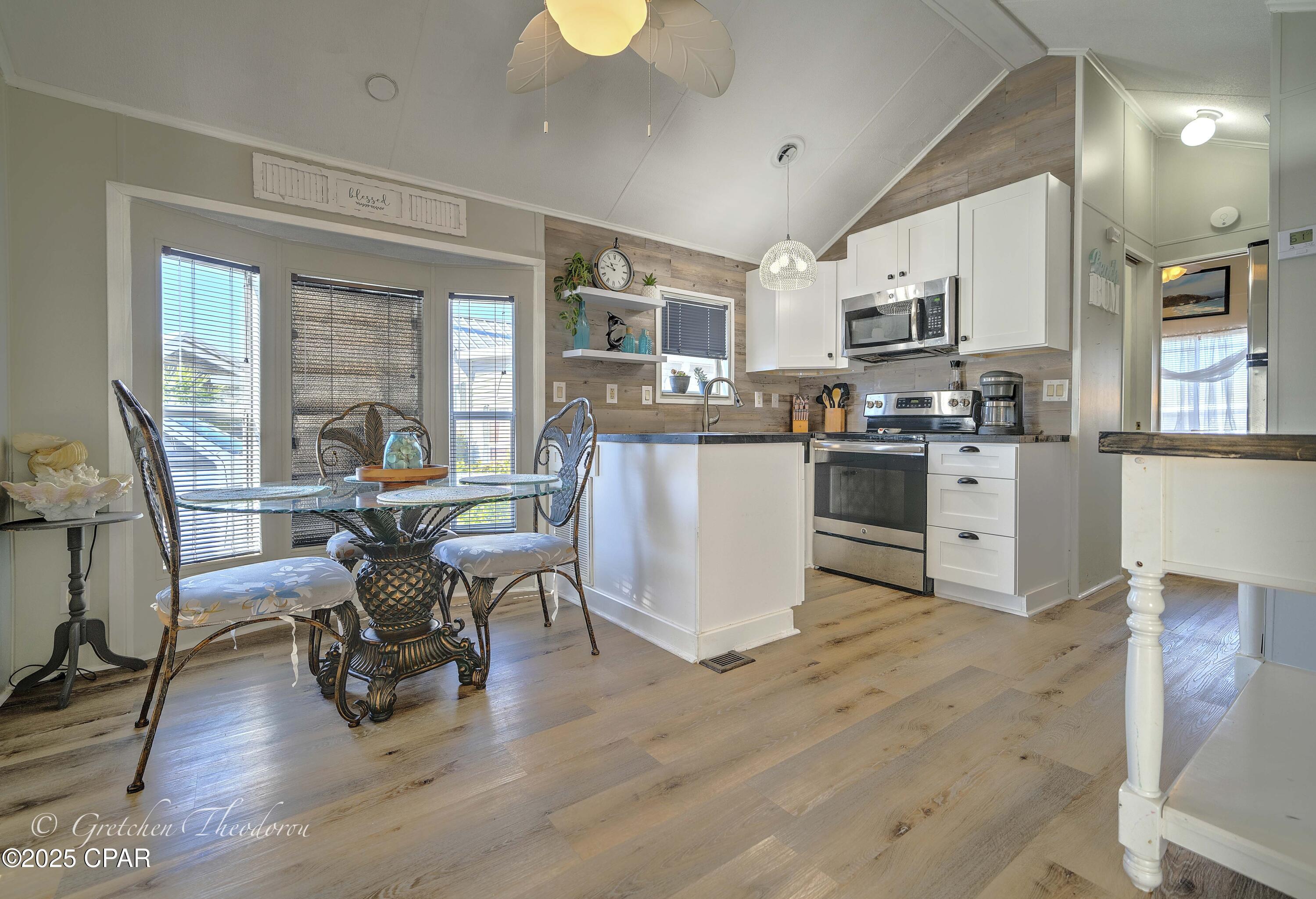 Emerald Pointe Resort - Residential