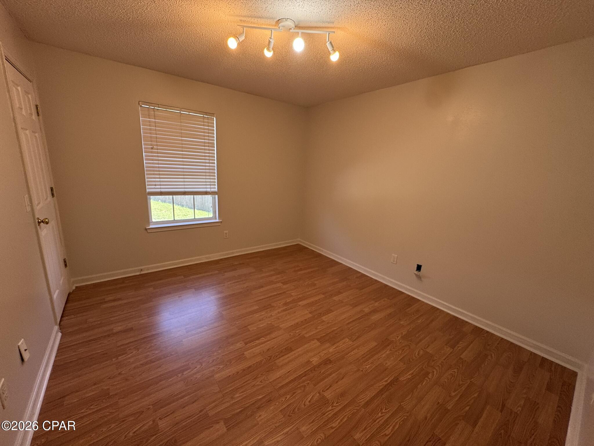 Hunters Trace Phase 1 - Residential