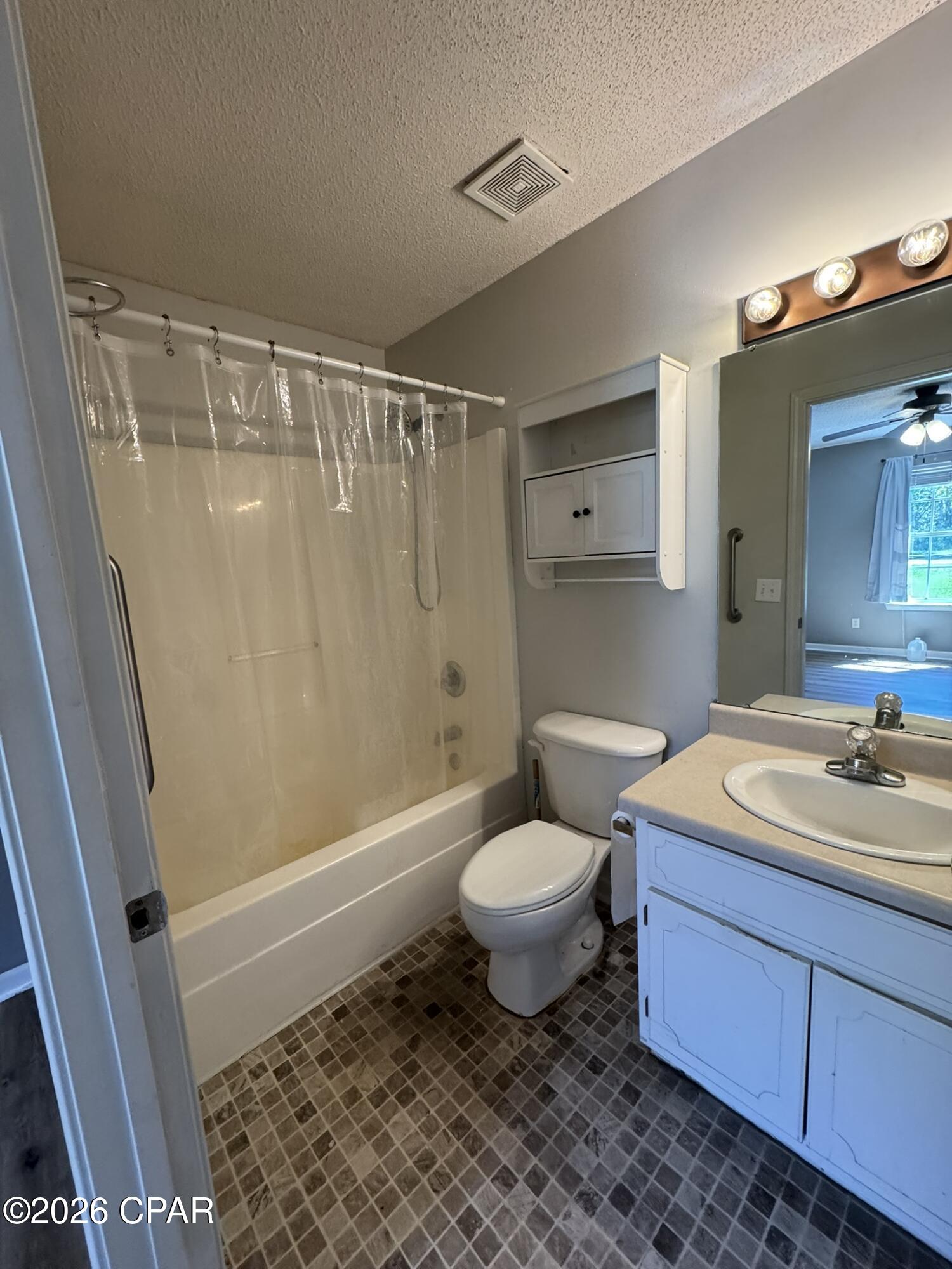 Hunters Trace Phase 1 - Residential