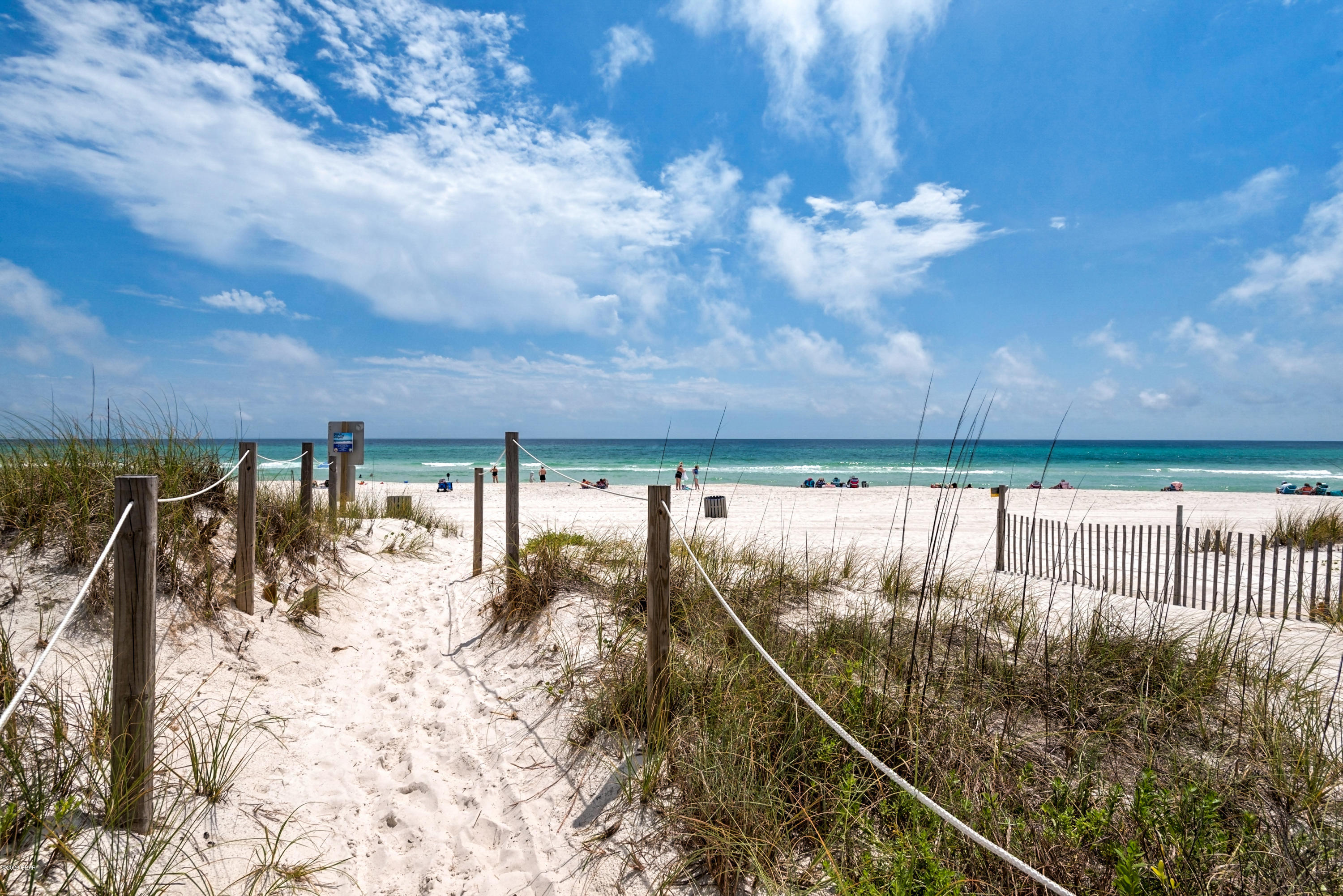 Lakes At Summer Breeze - Residential