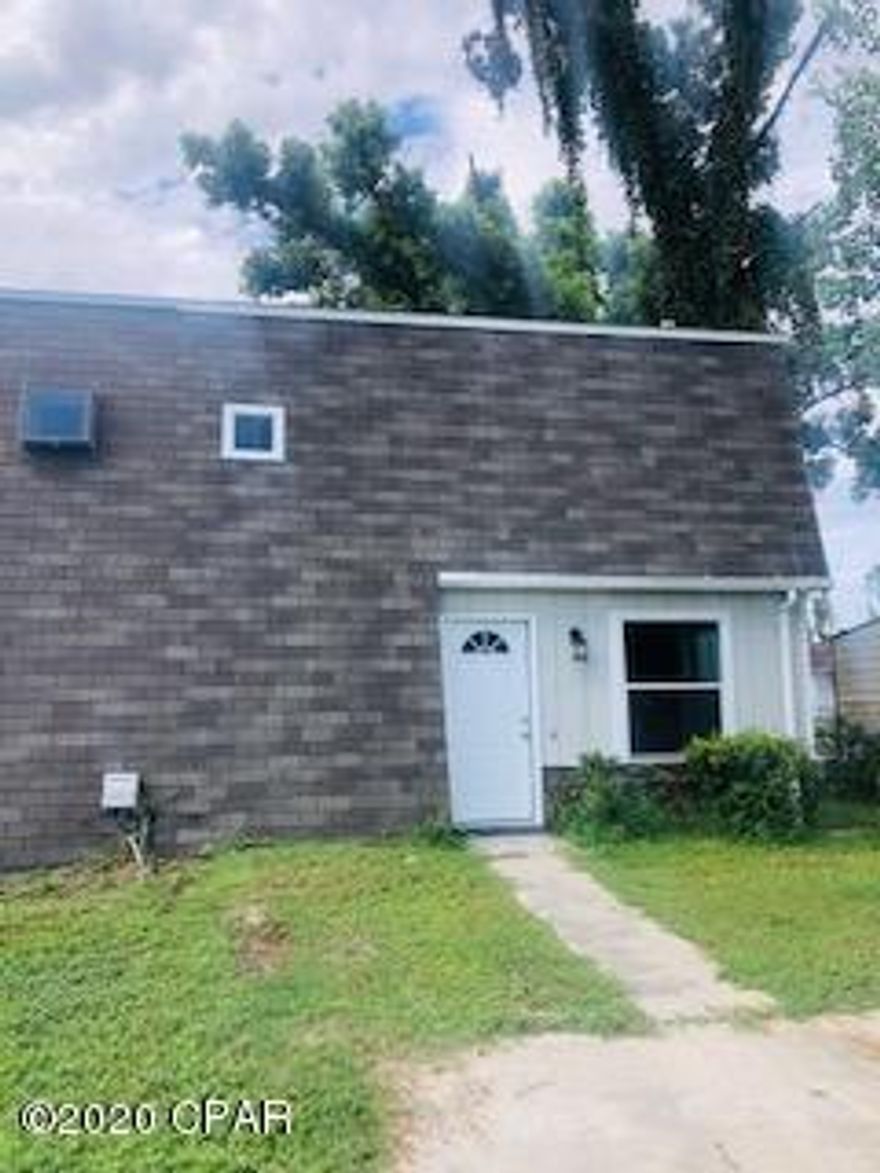 CURRENTLY UNDER CONTRACT, SELLER ACCEPTING BACKUP OFFERS'

Nicely renovated townhome, close to Tyndall, with new roof priced to sell!  Downstairs you have a nice size living room, with fireplace, updated eat in kitchen with granite counter tops, stainless appliances, decorative lights, a half bath with washer and dryer connections and great storage under the staircase.  Upstairs features 2 nice size bedrooms and a full bath.  This townhome has been nicely renovated from top to bottom.  The kitchen is perfect for entertaining or cooking your favorite meal.  Nice size backyard for entertaining.  Concrete driveway that will hold 2+ cars.   Don't let the square footage fool you-- home is laid out nicely and ready to sell.   Call your Realtor to see this one today!  Room sizes estimated verify