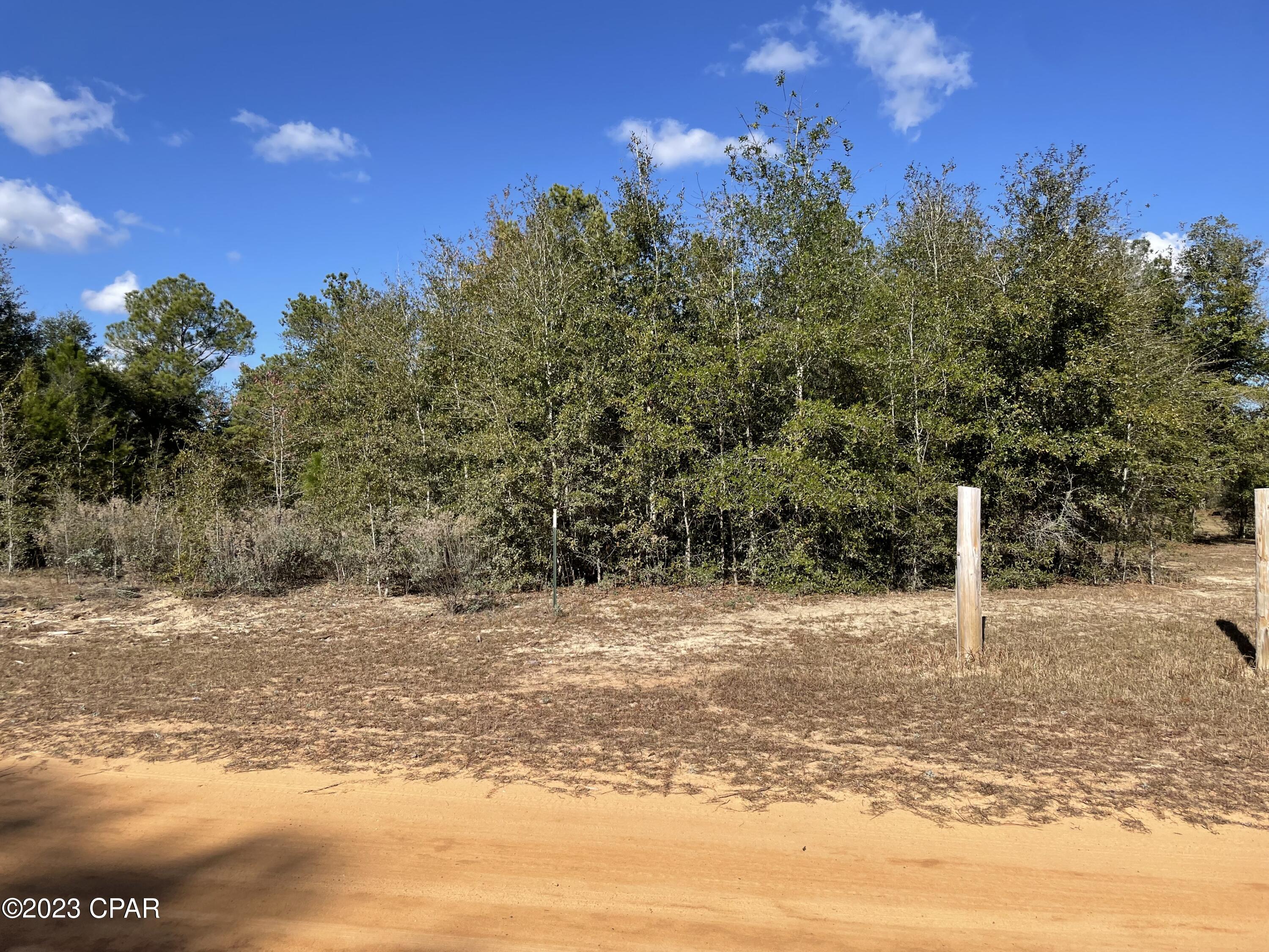 [No Recorded Subdiv] - Land